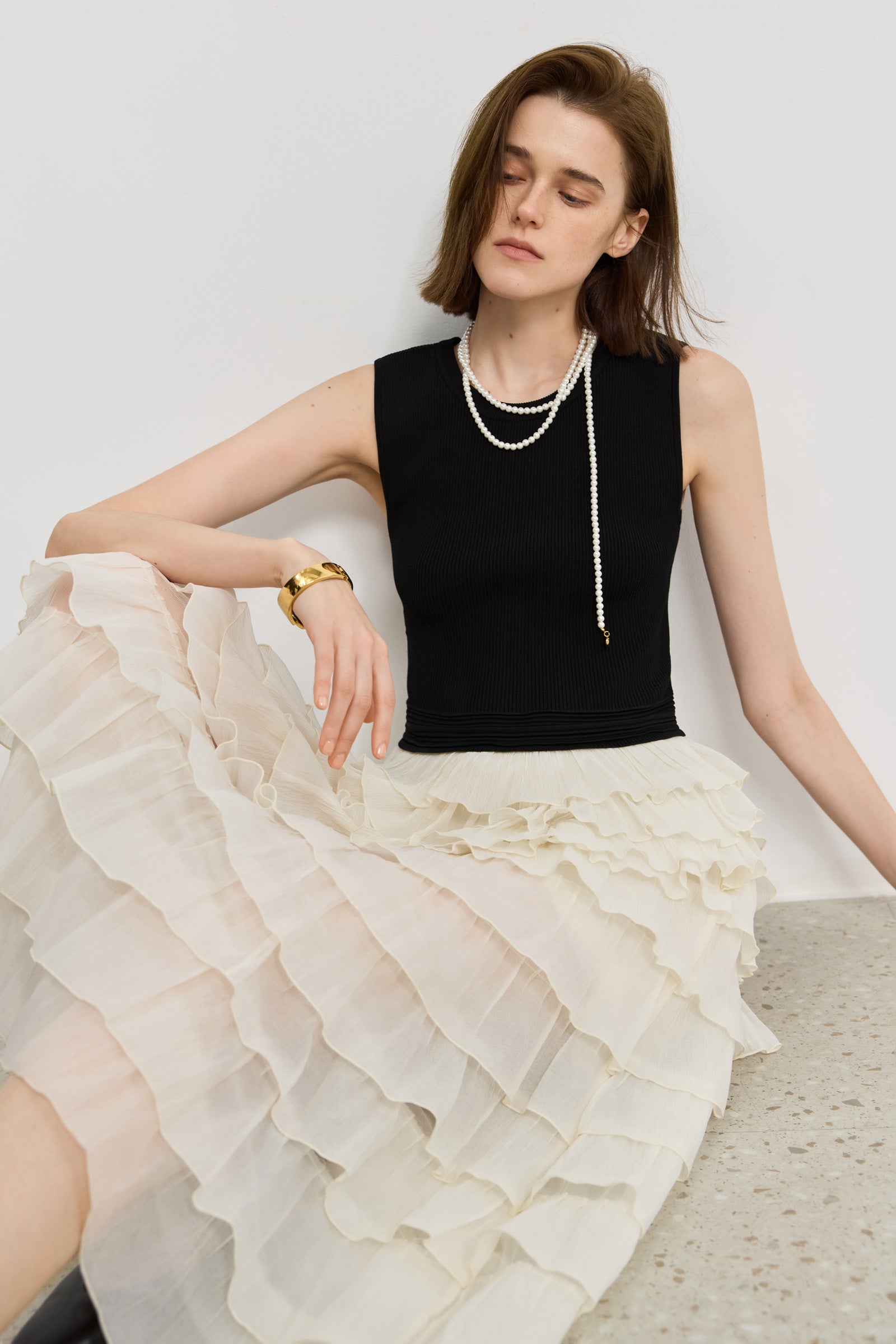 #color_Off White