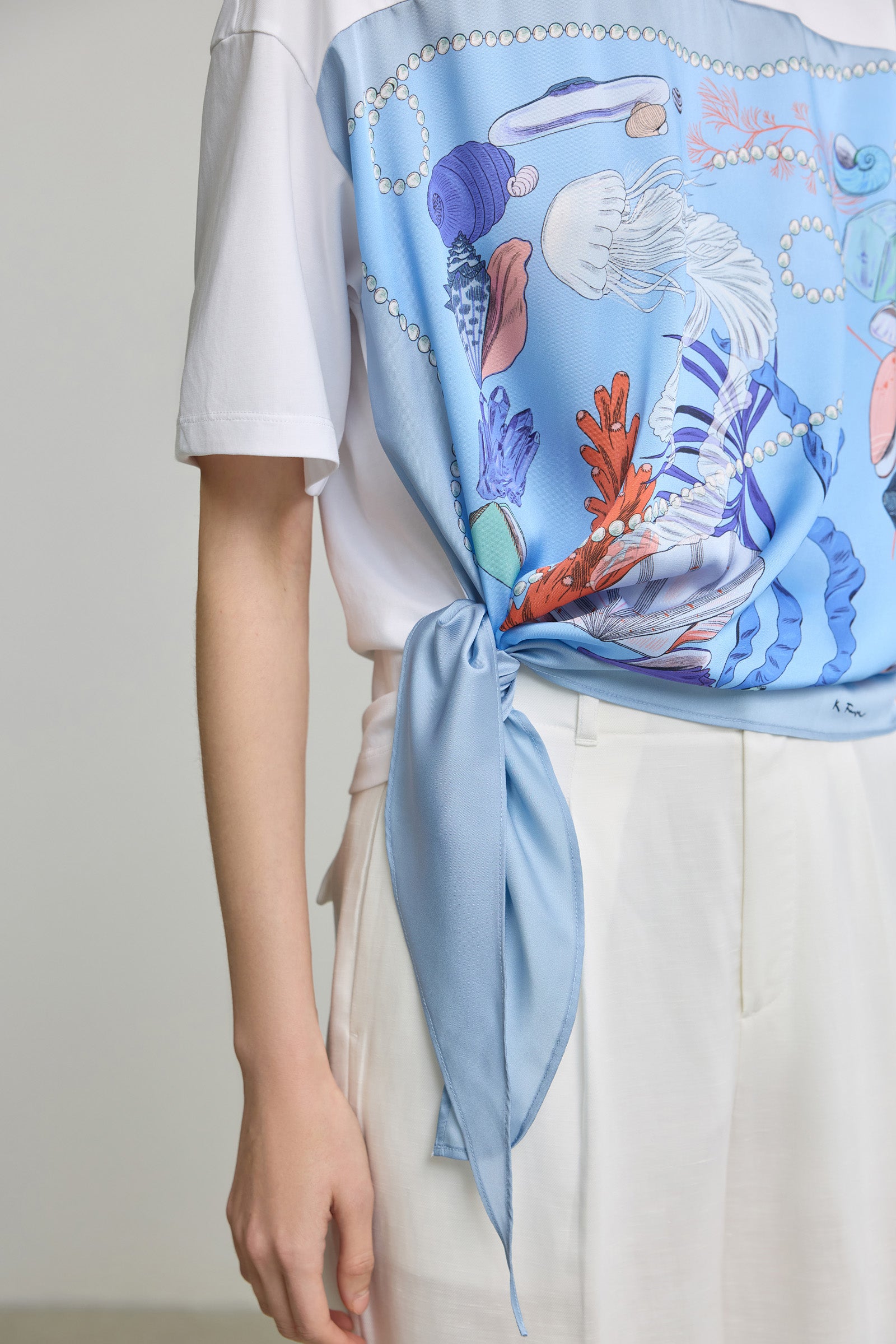 #color_Off White