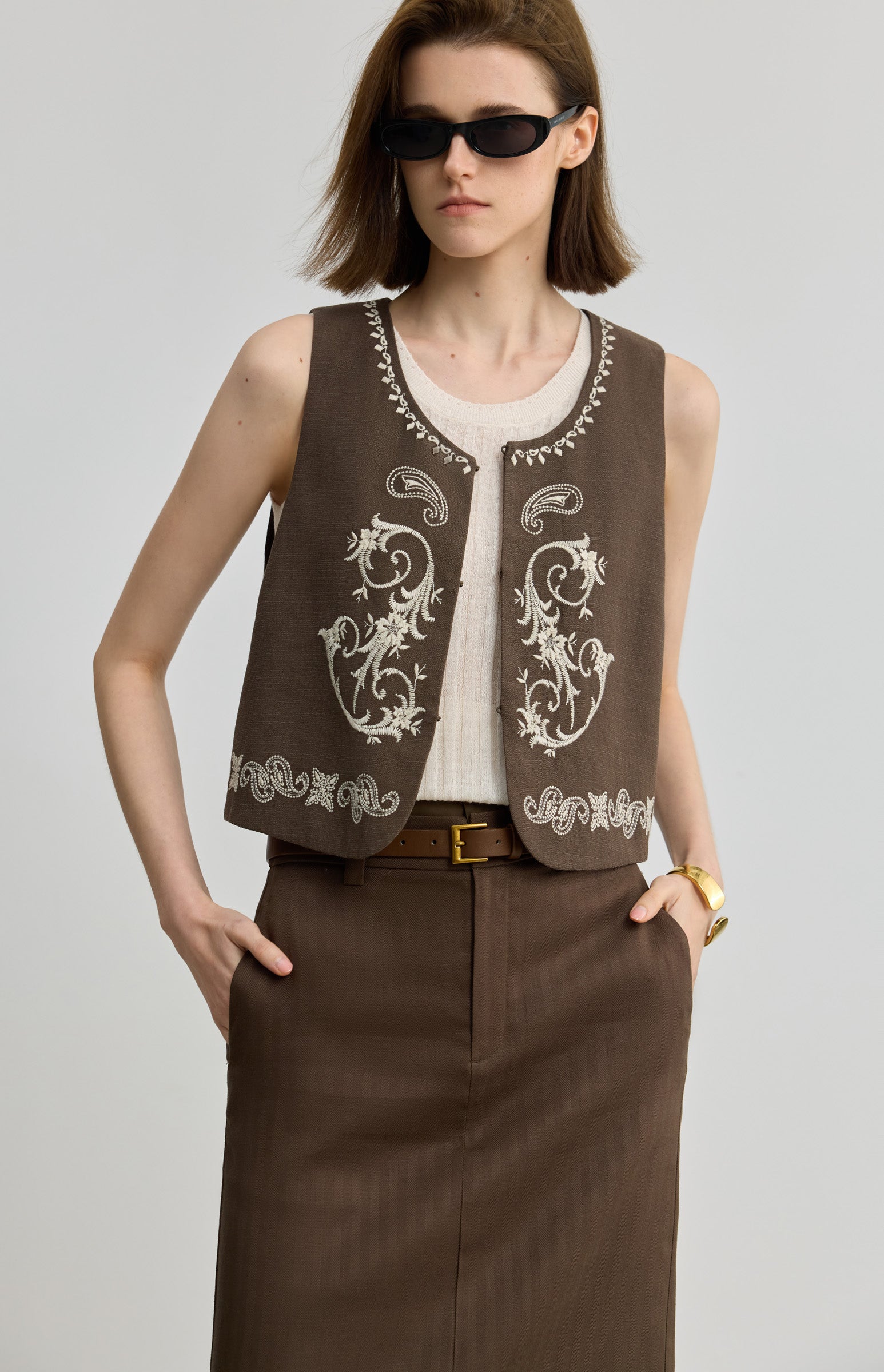 #color_Brown