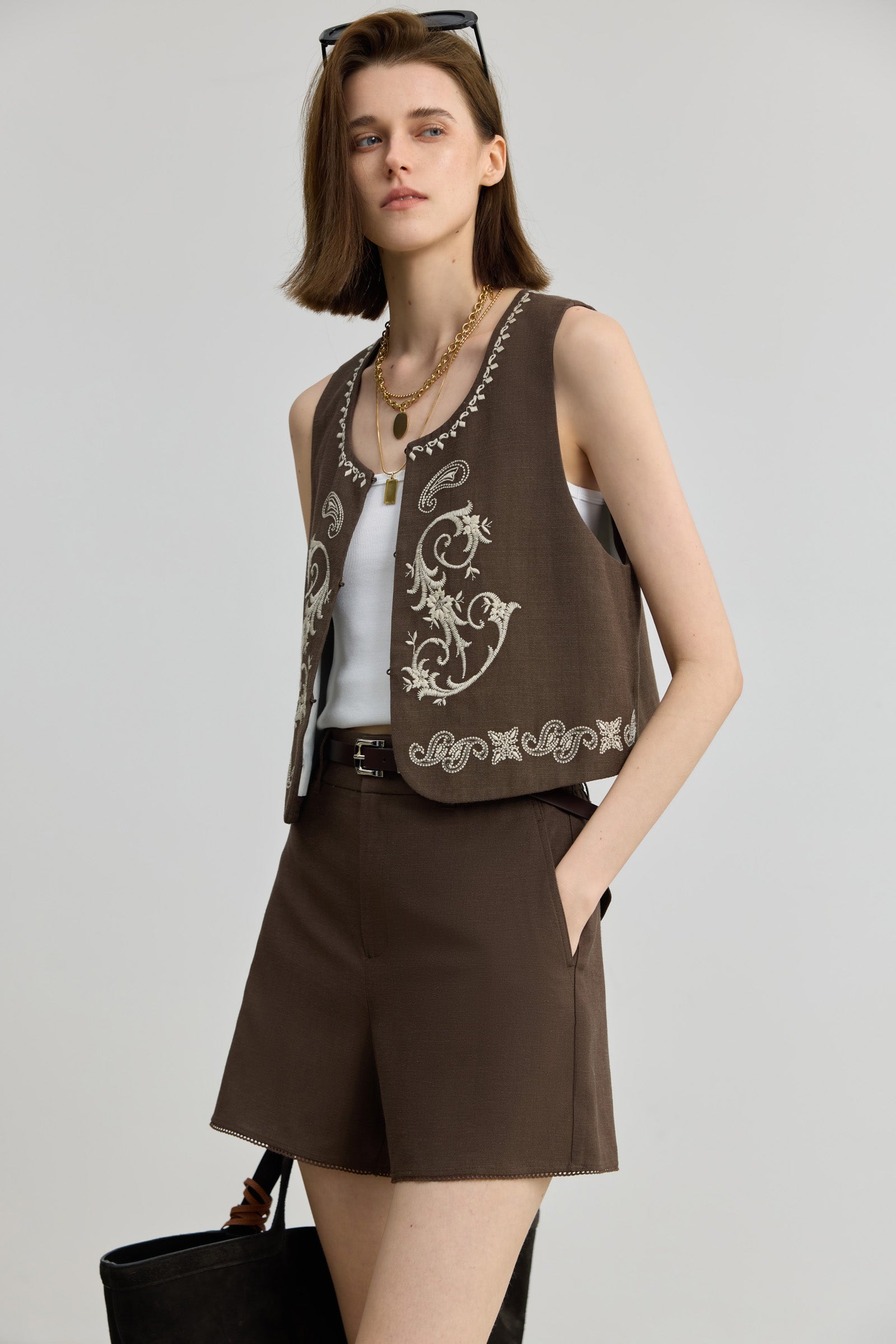 #color_Brown