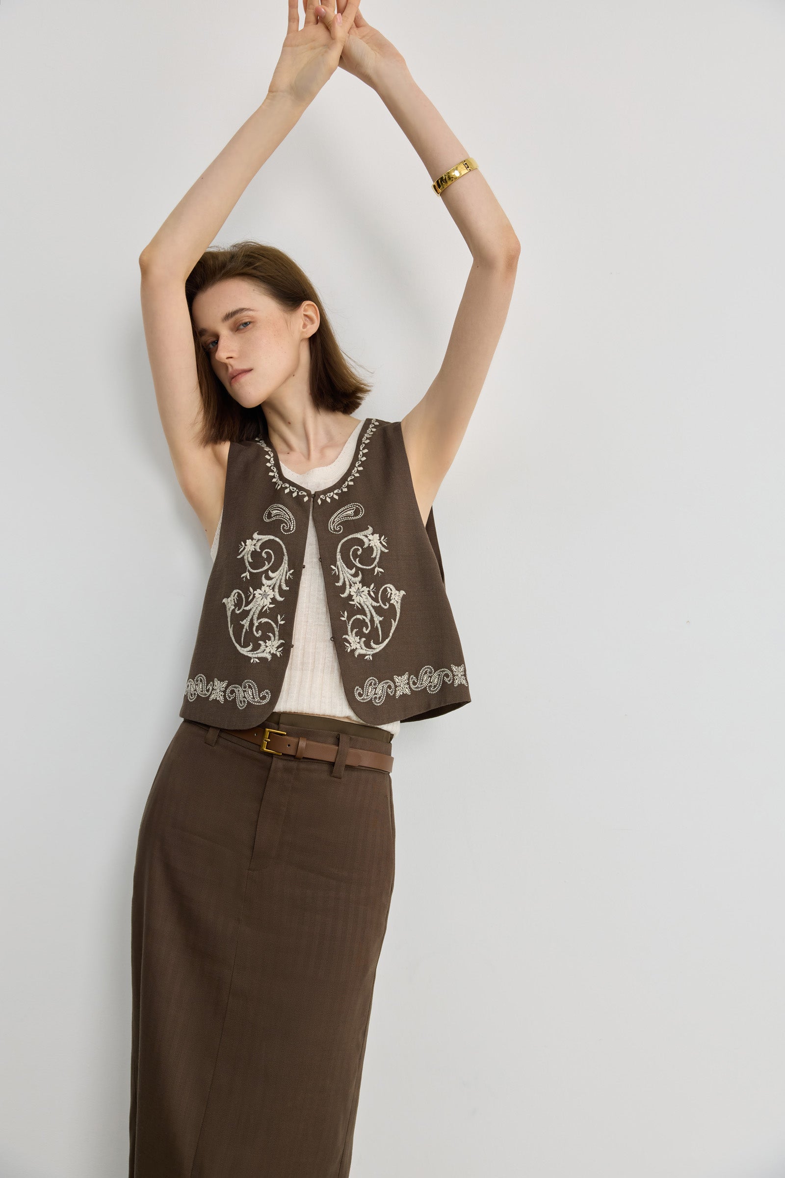 #color_Brown