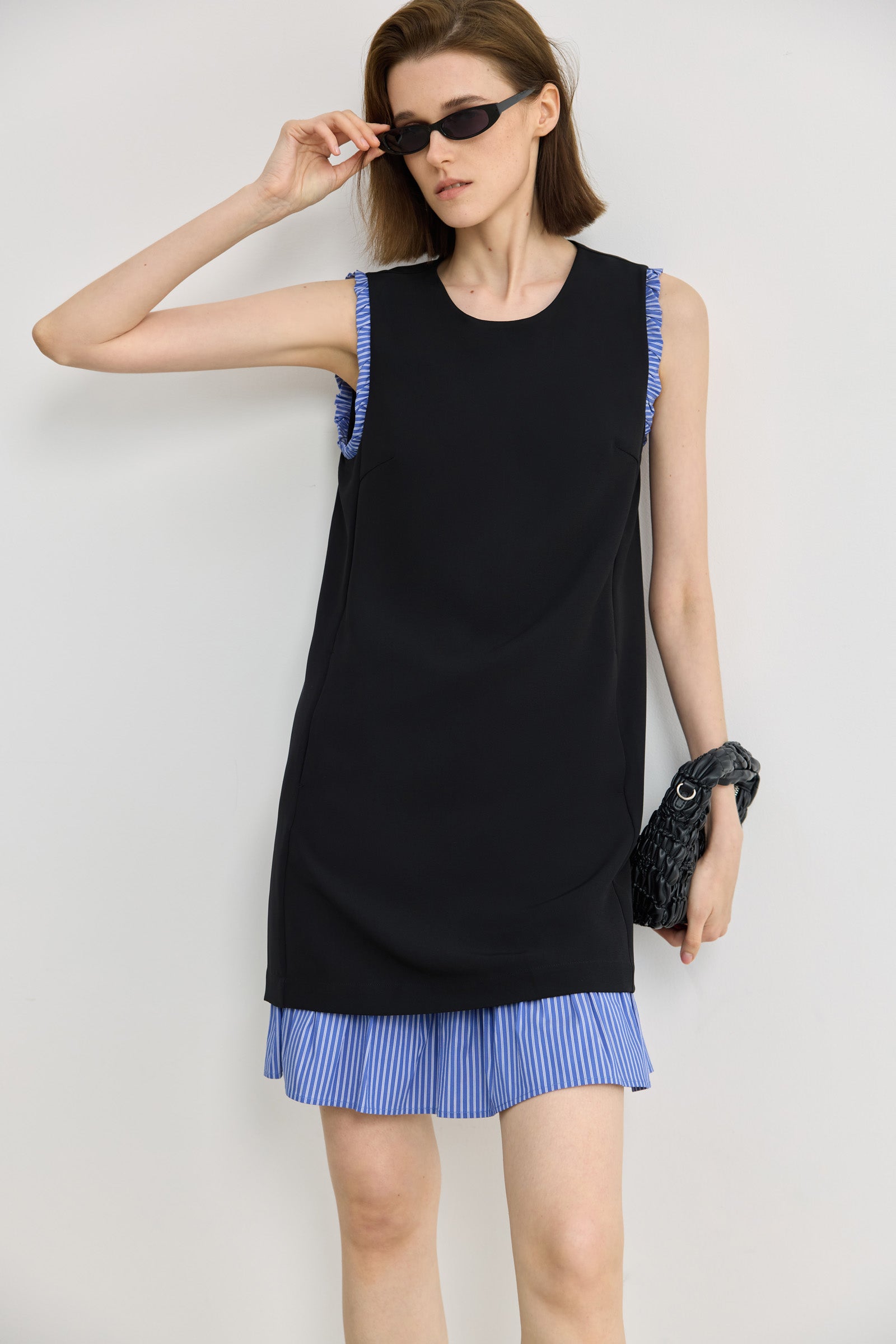 #color_Black