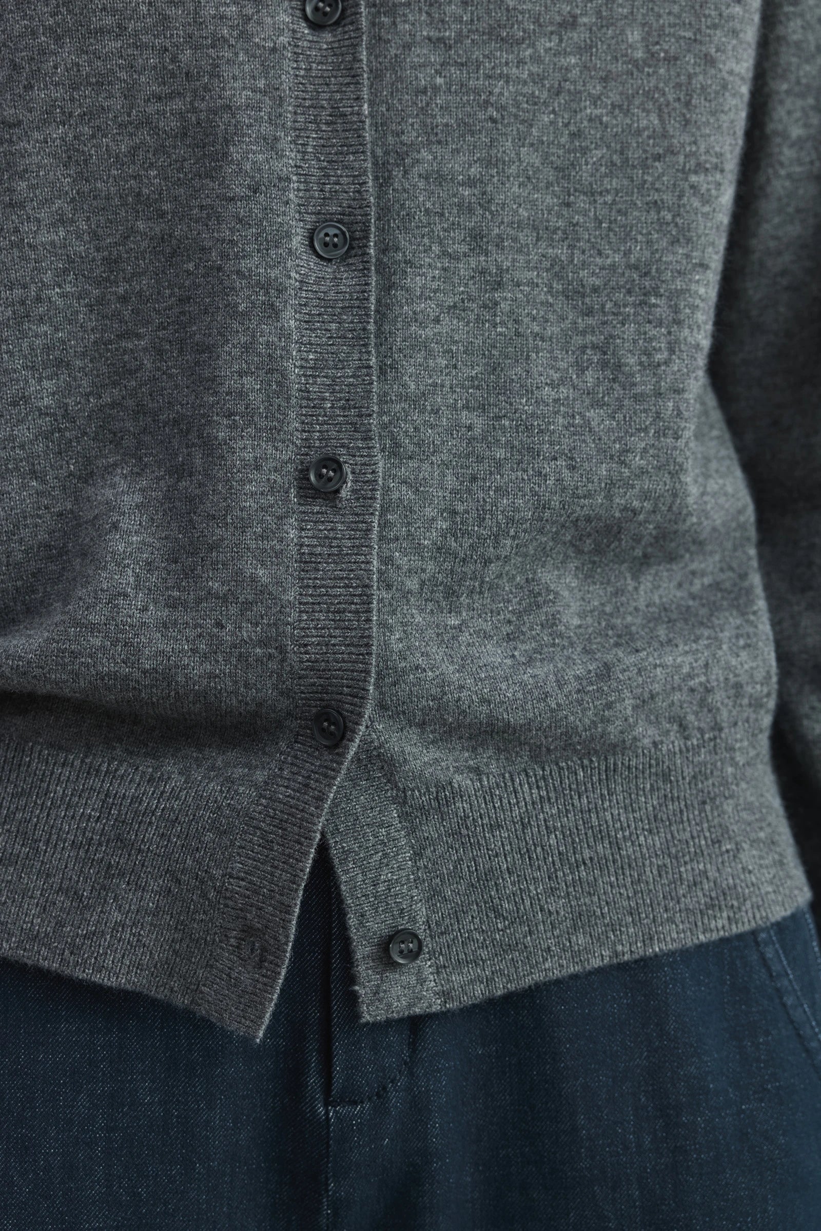 #color_Gray