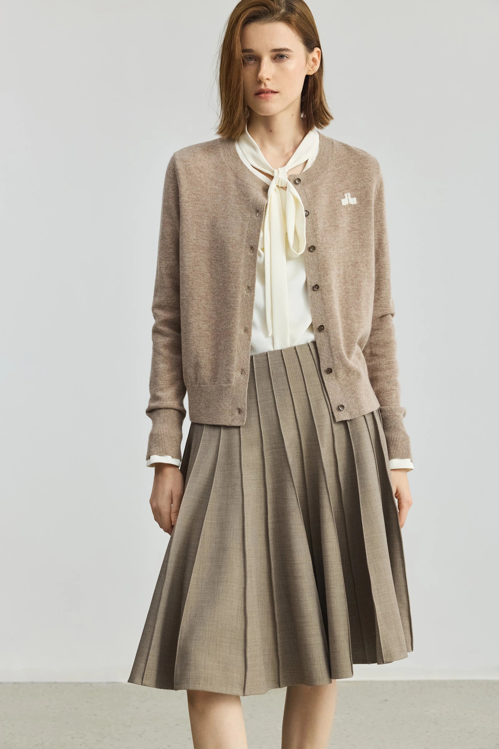 #color_Light Beige