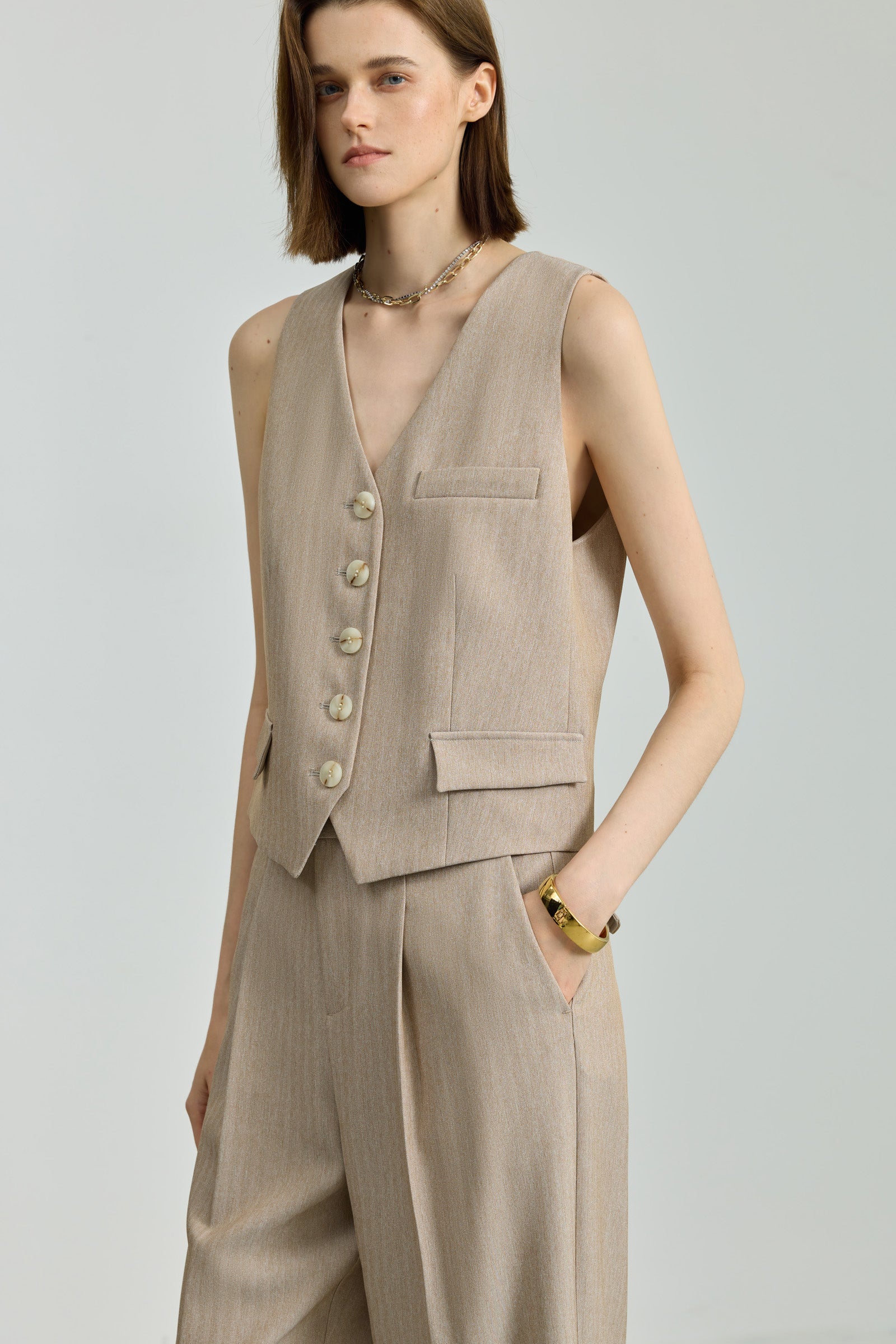 #color_Light Khaki