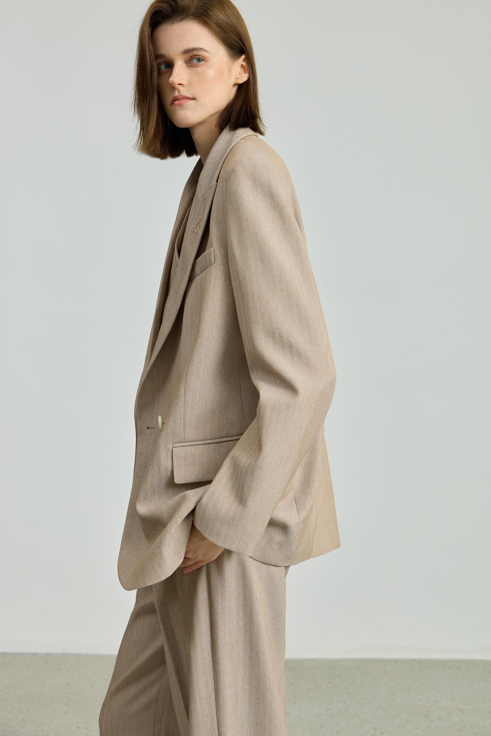 #color_Light Khaki