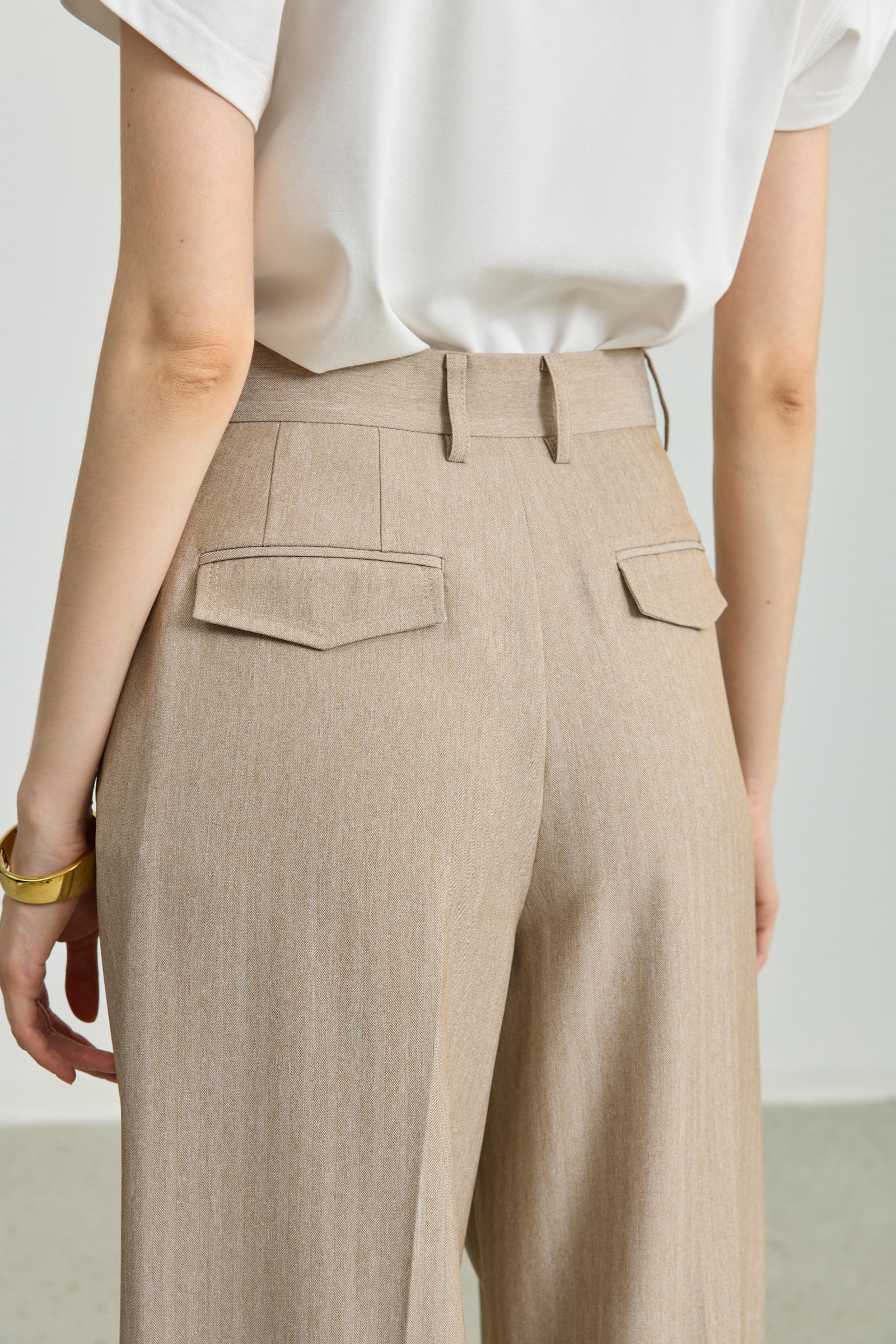 #color_Light Khaki
