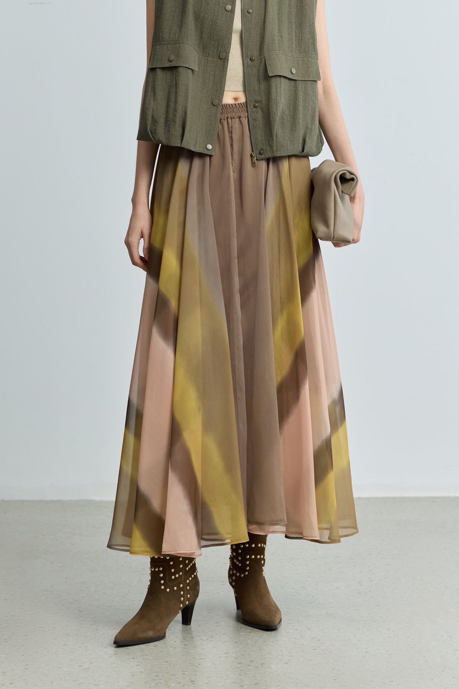 #color_Brown