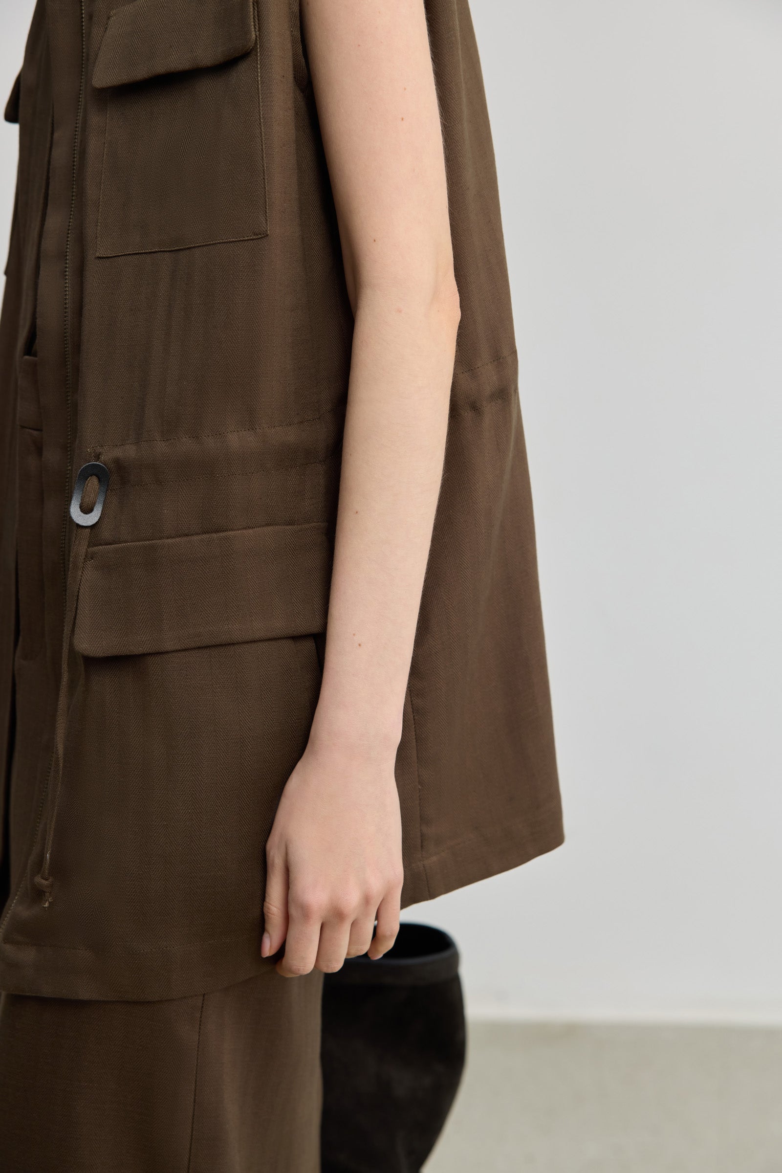 #color_Brown
