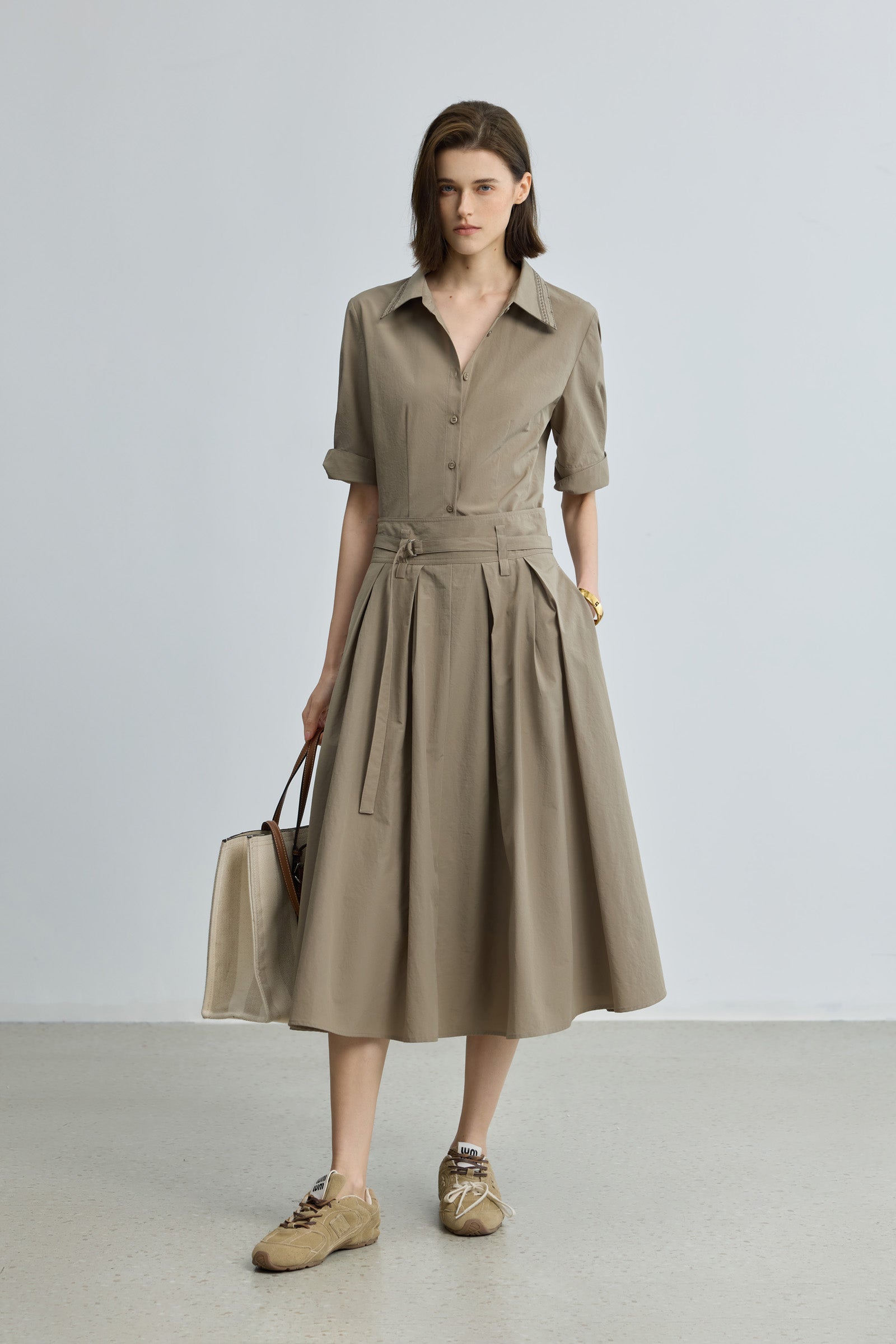 #color_khaki