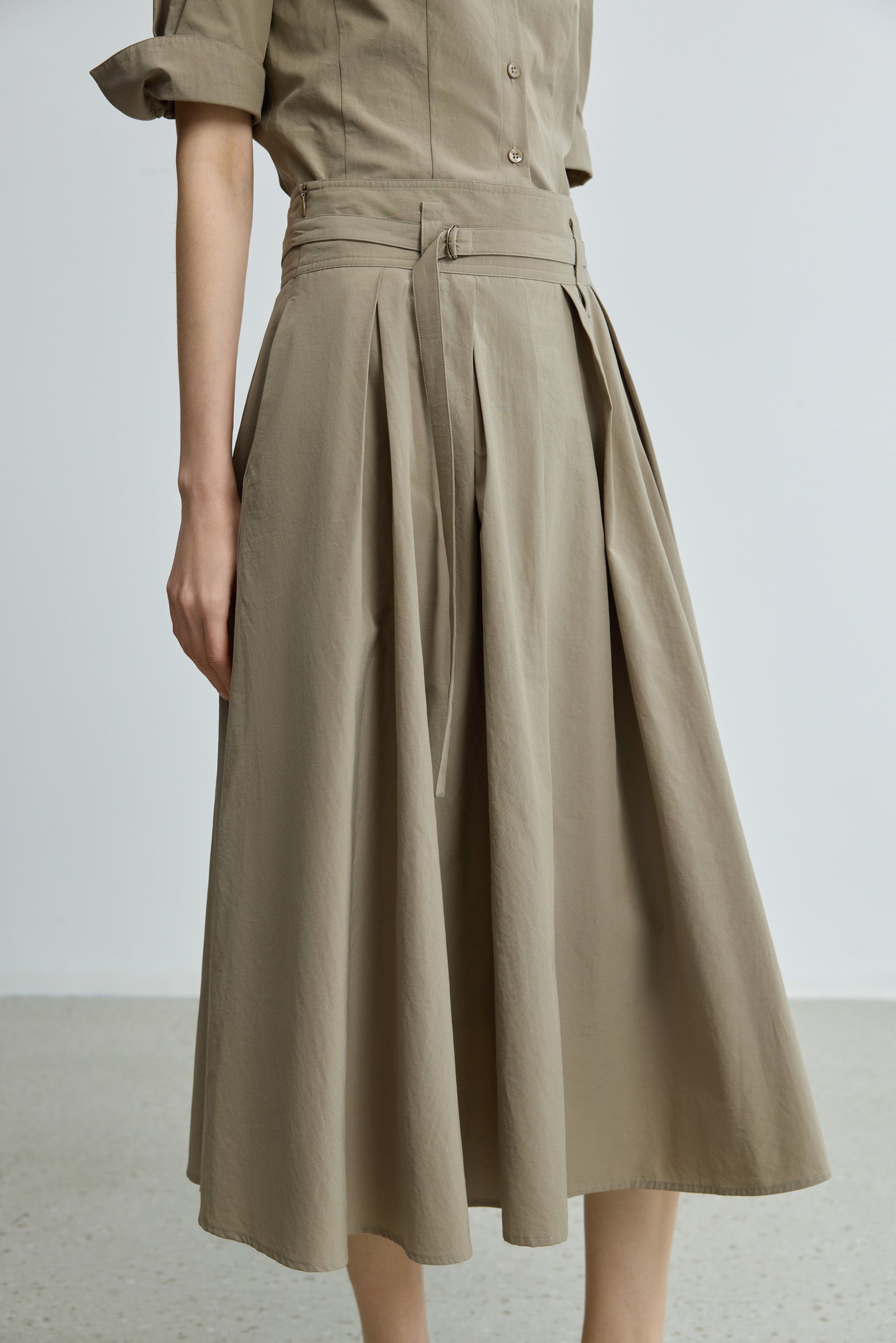 #color_khaki