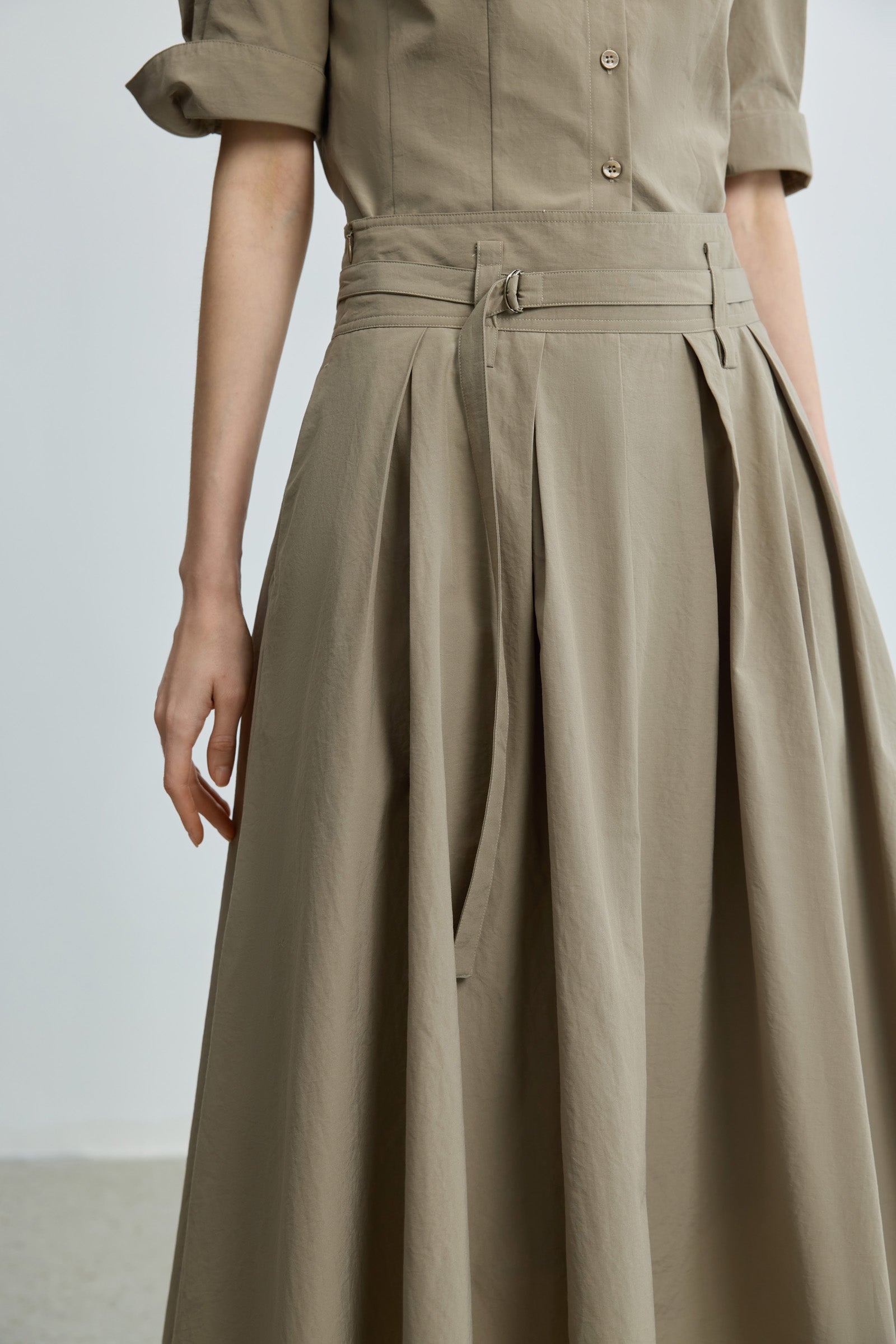 #color_khaki