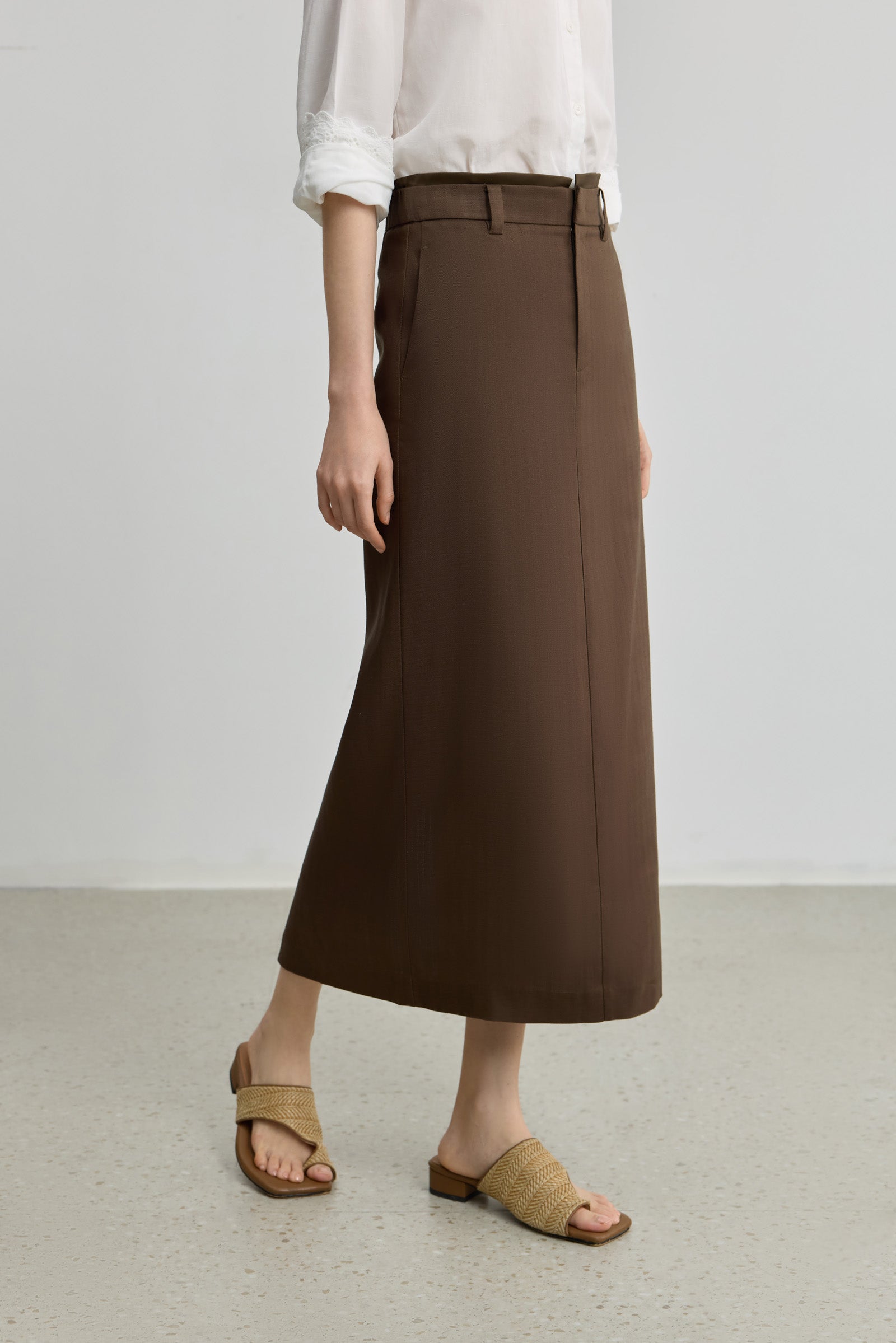 #color_Brown