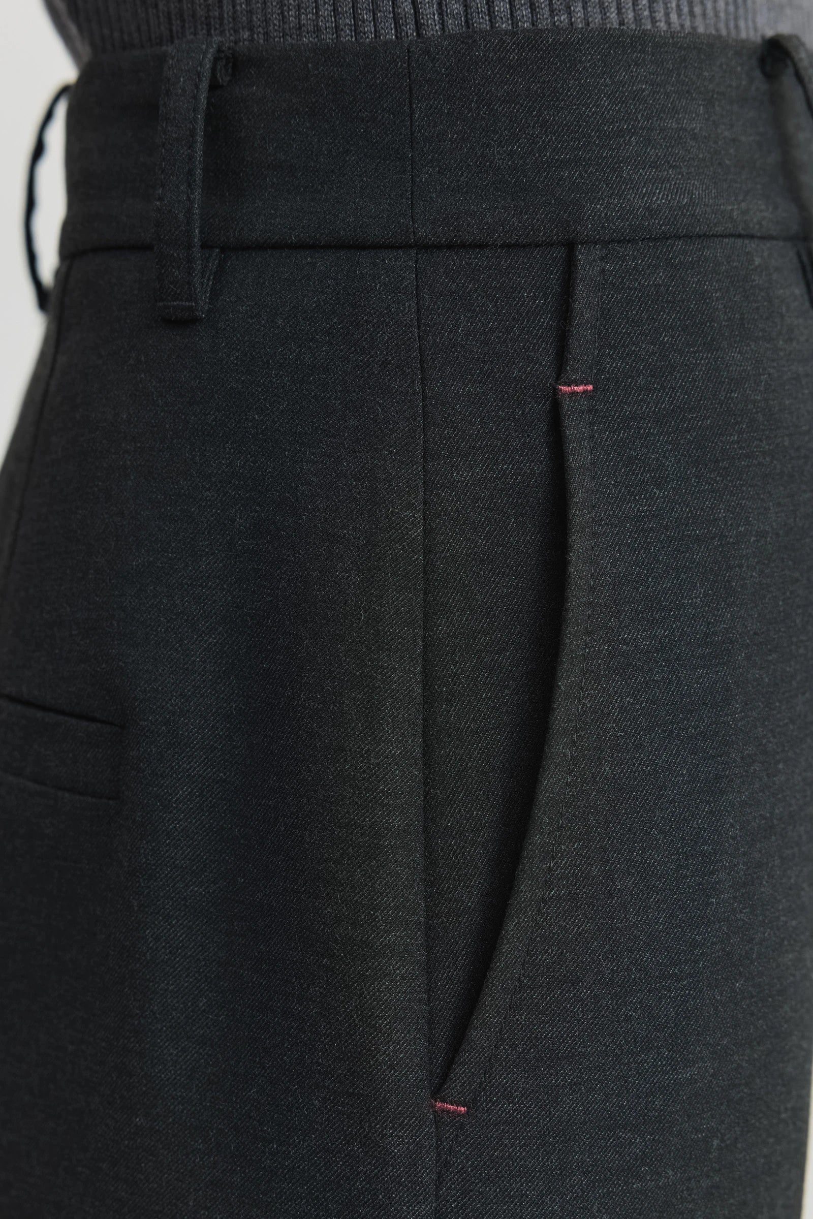 #color_Dark Gray