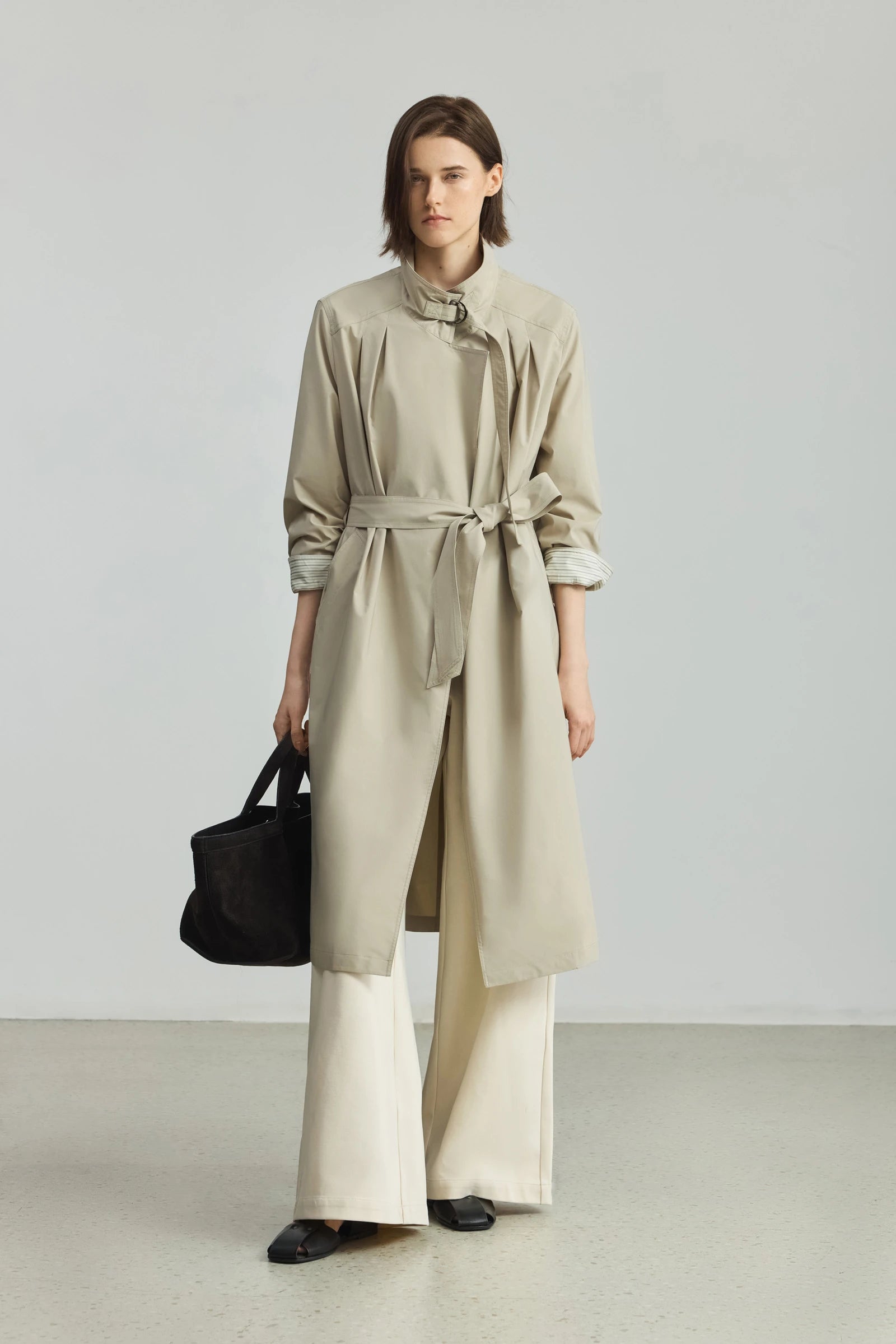 #color_Off White