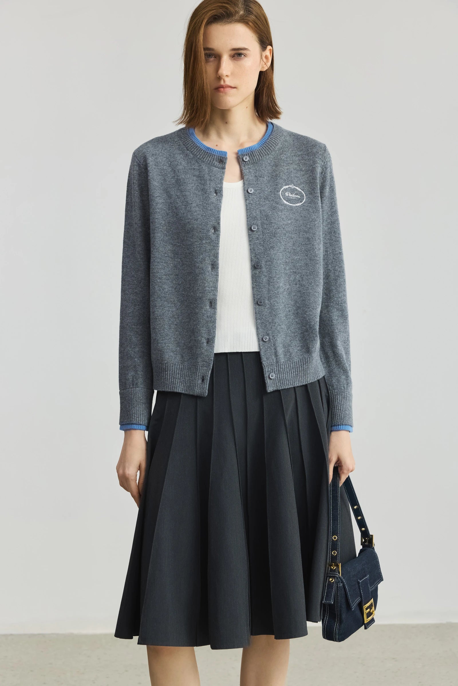 #color_Gray
