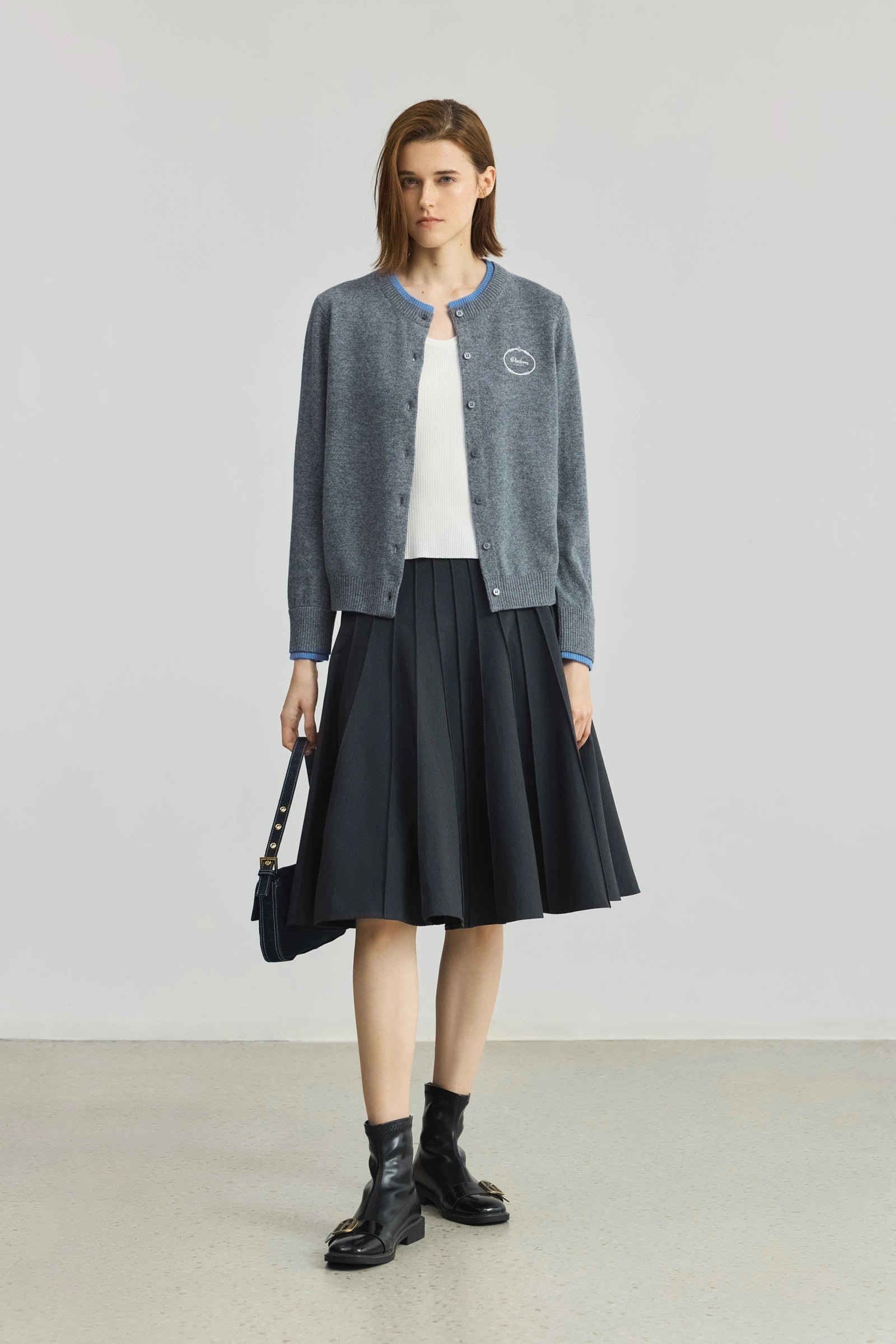 #color_Gray