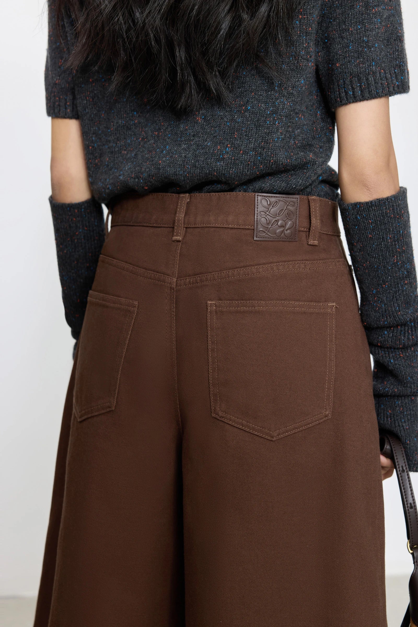 #color_Brown
