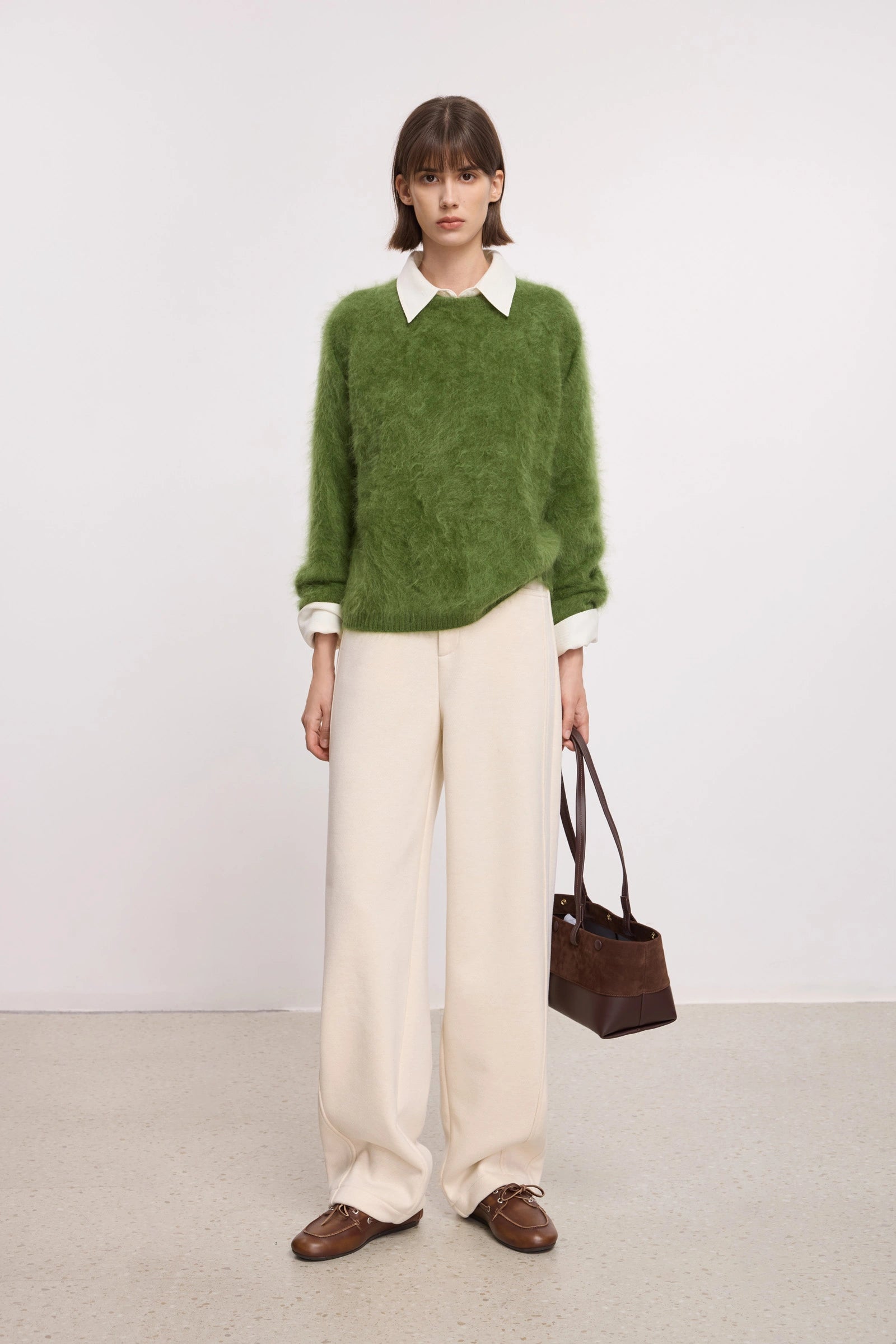 #color_Off White