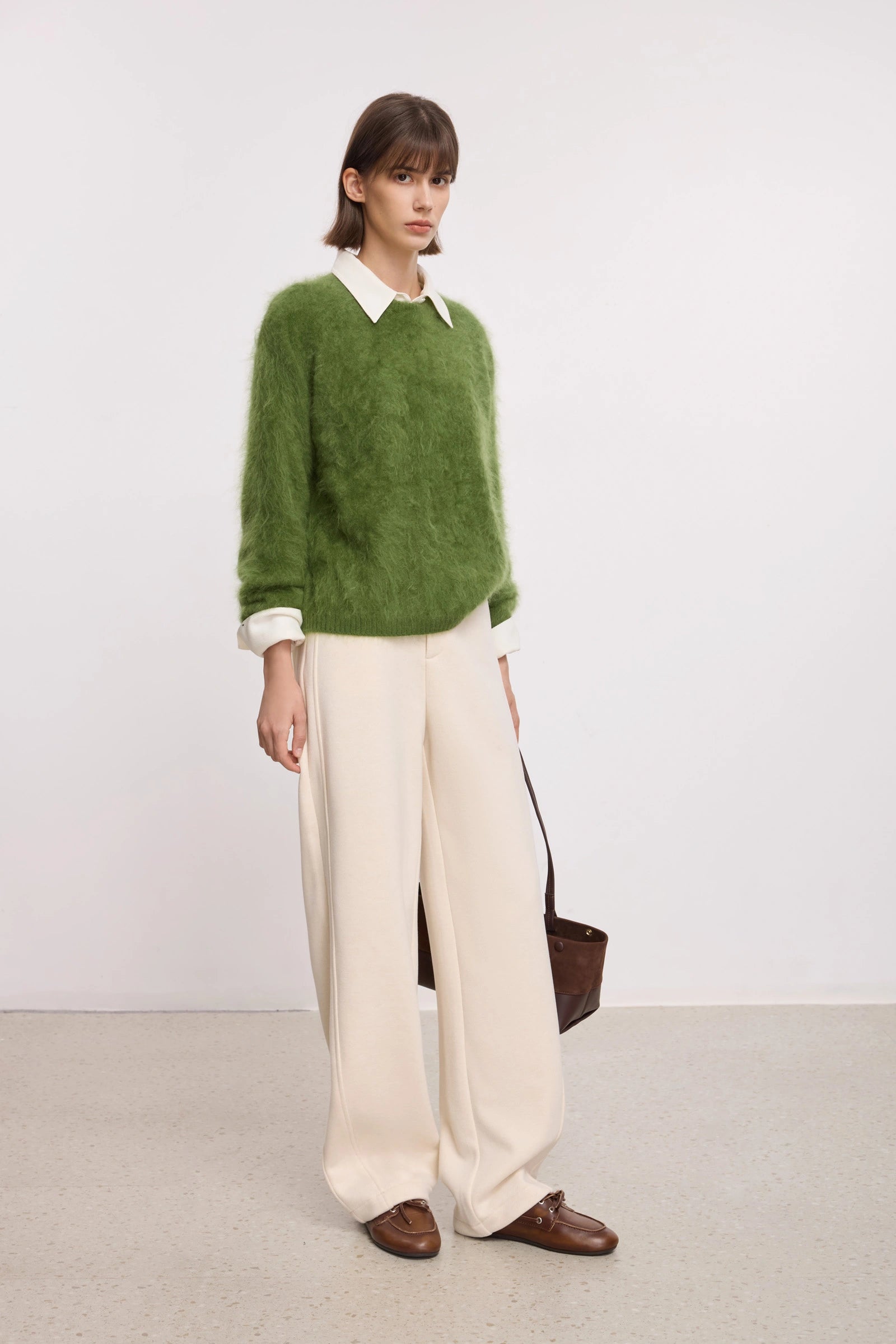 #color_Off White