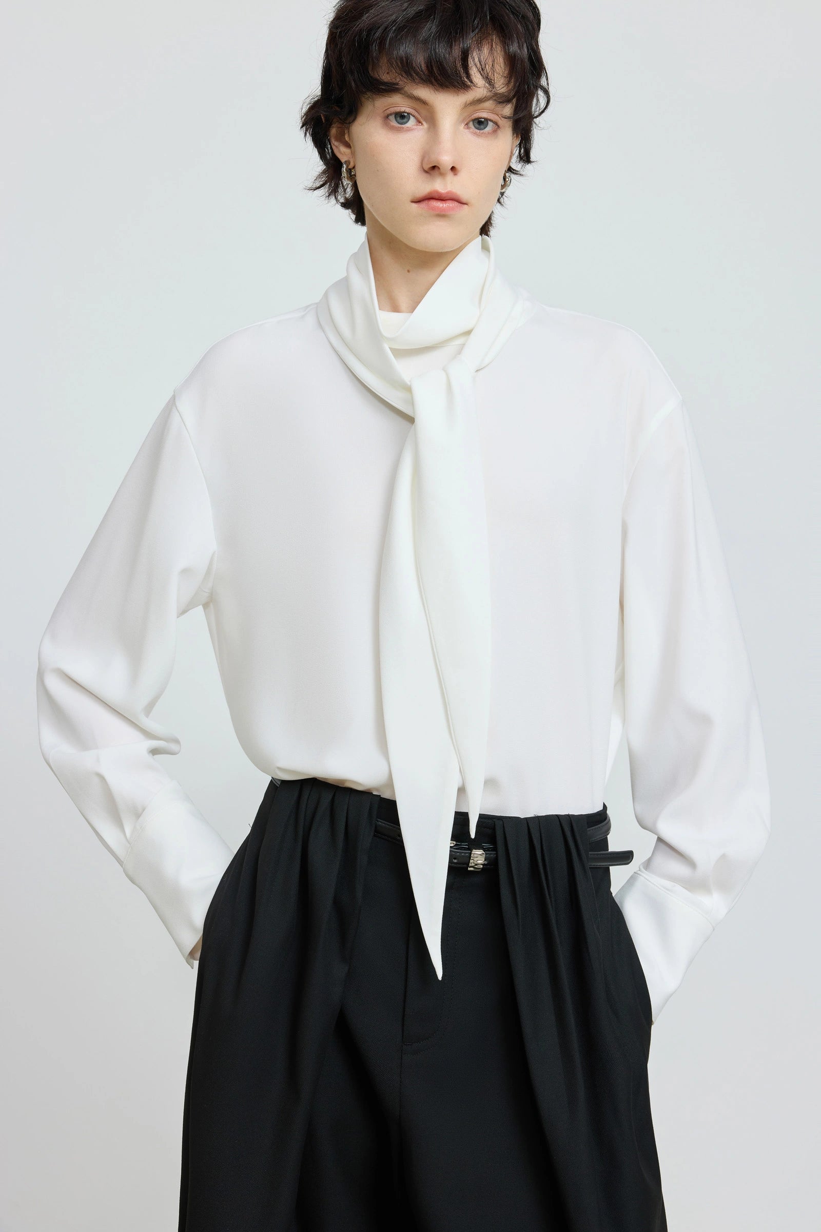 #color_Off White