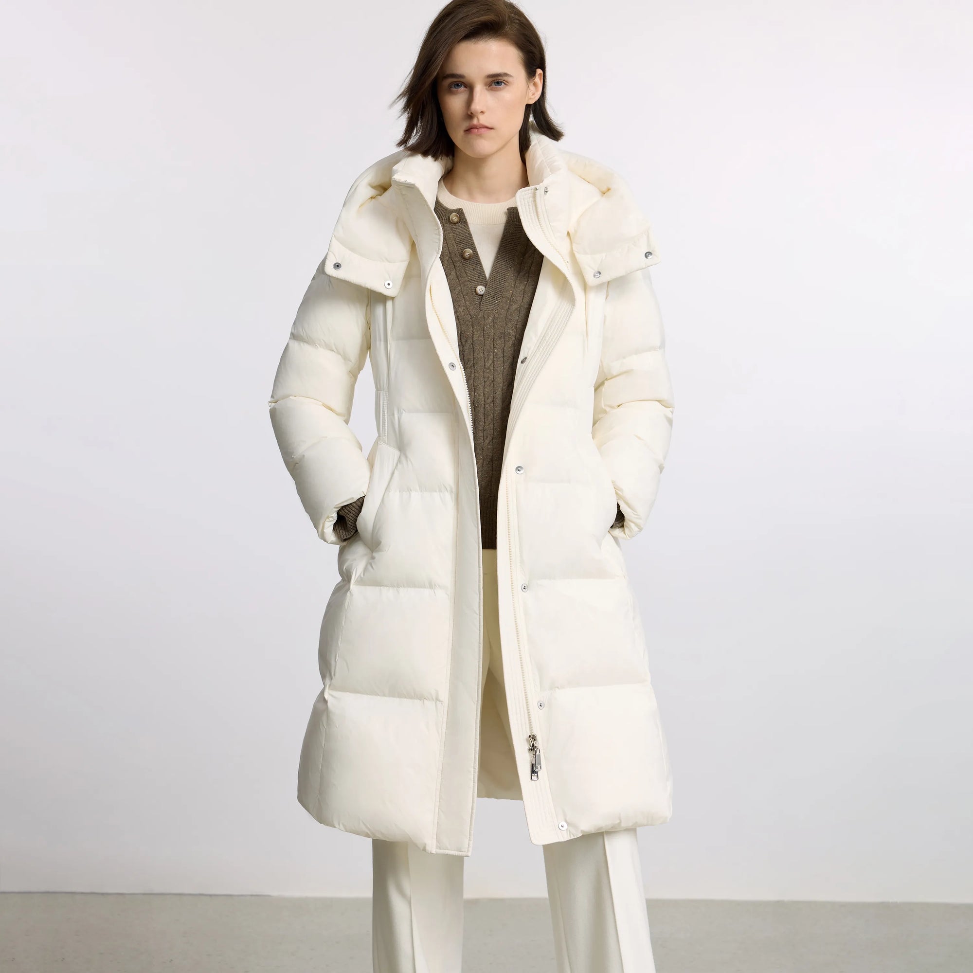 #color_Off White