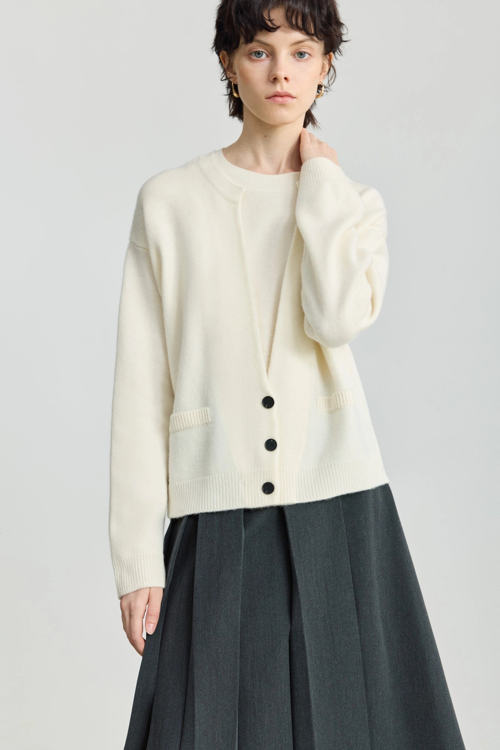 #color_Off White