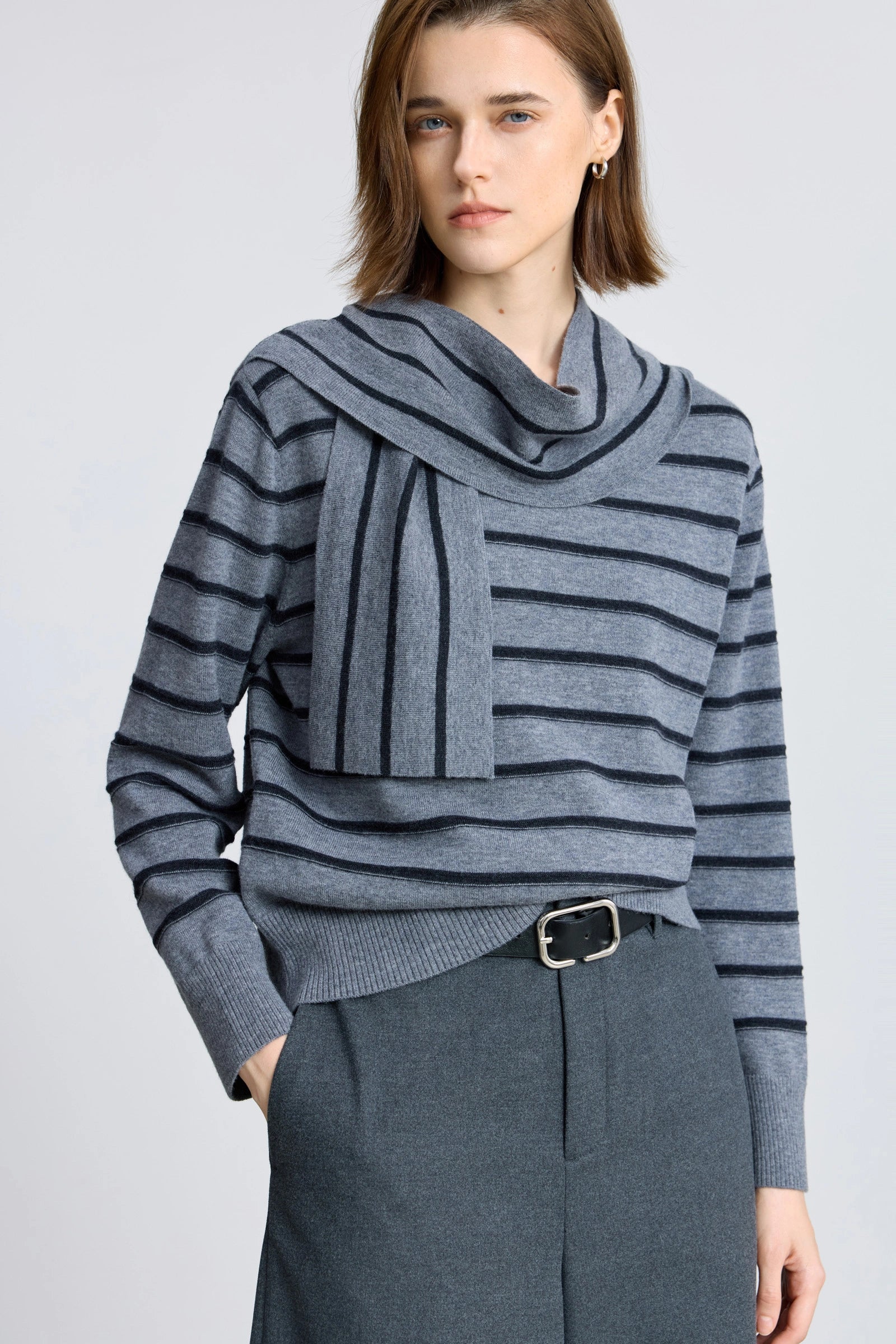 #color_Gray