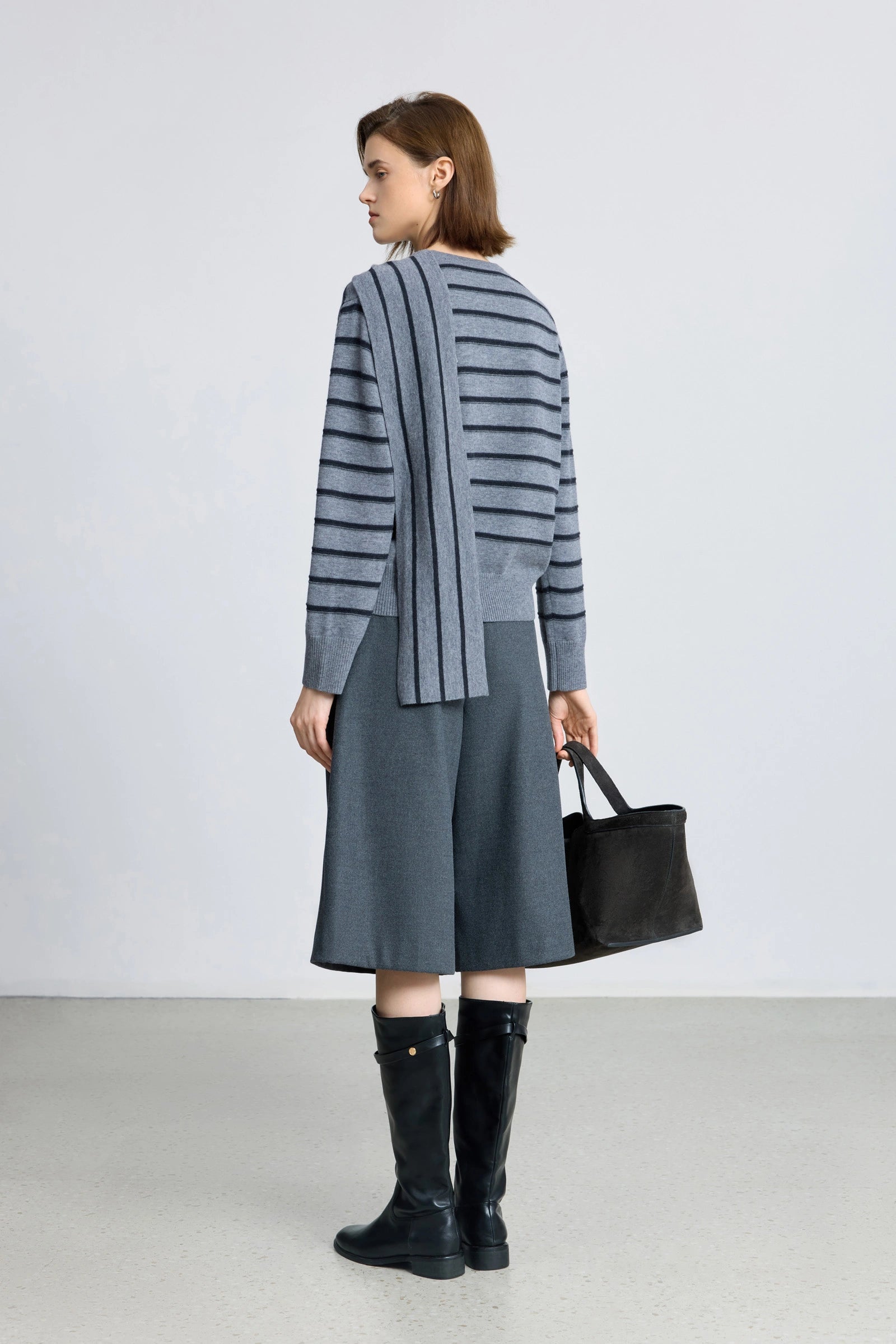 #color_Gray