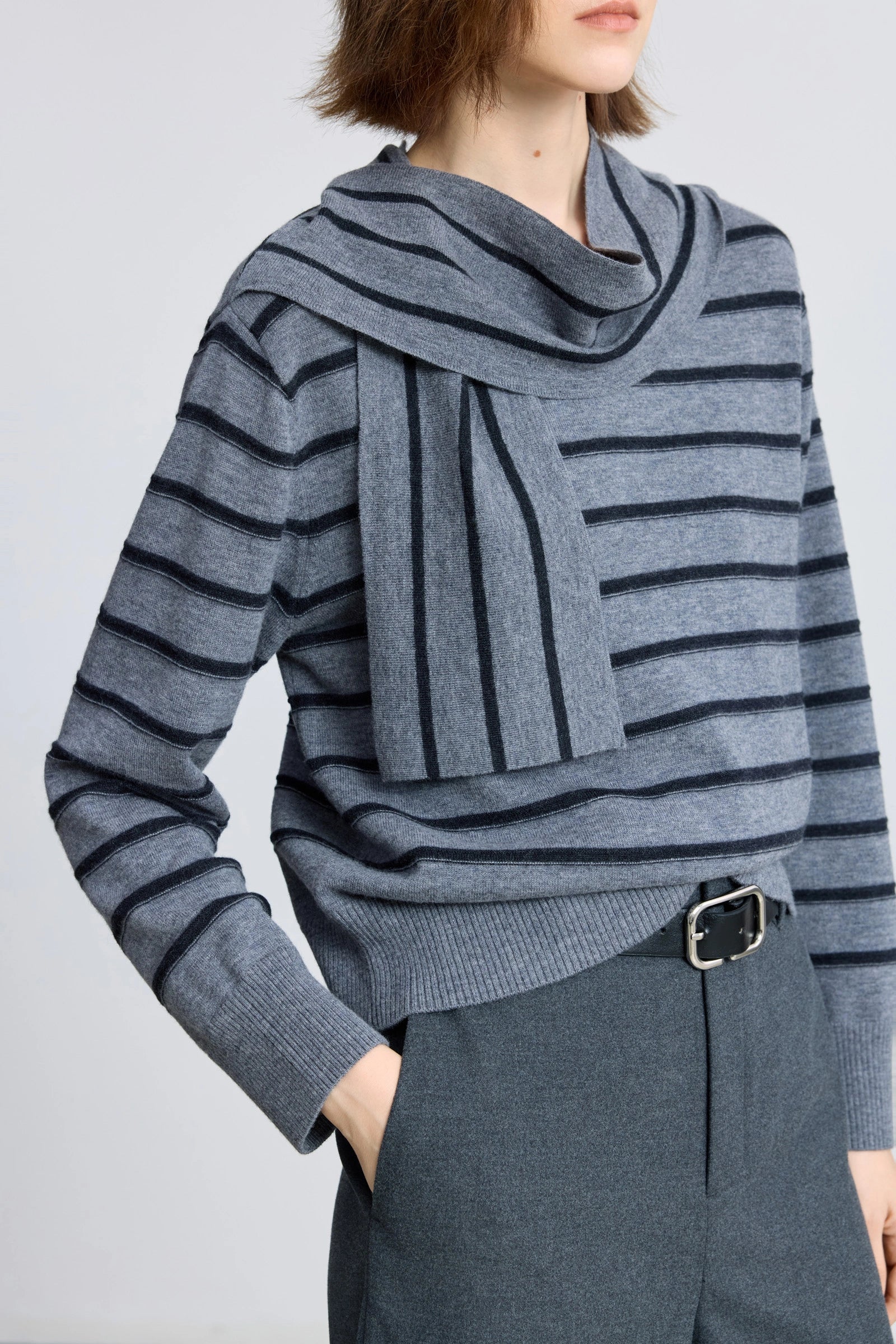 #color_Gray
