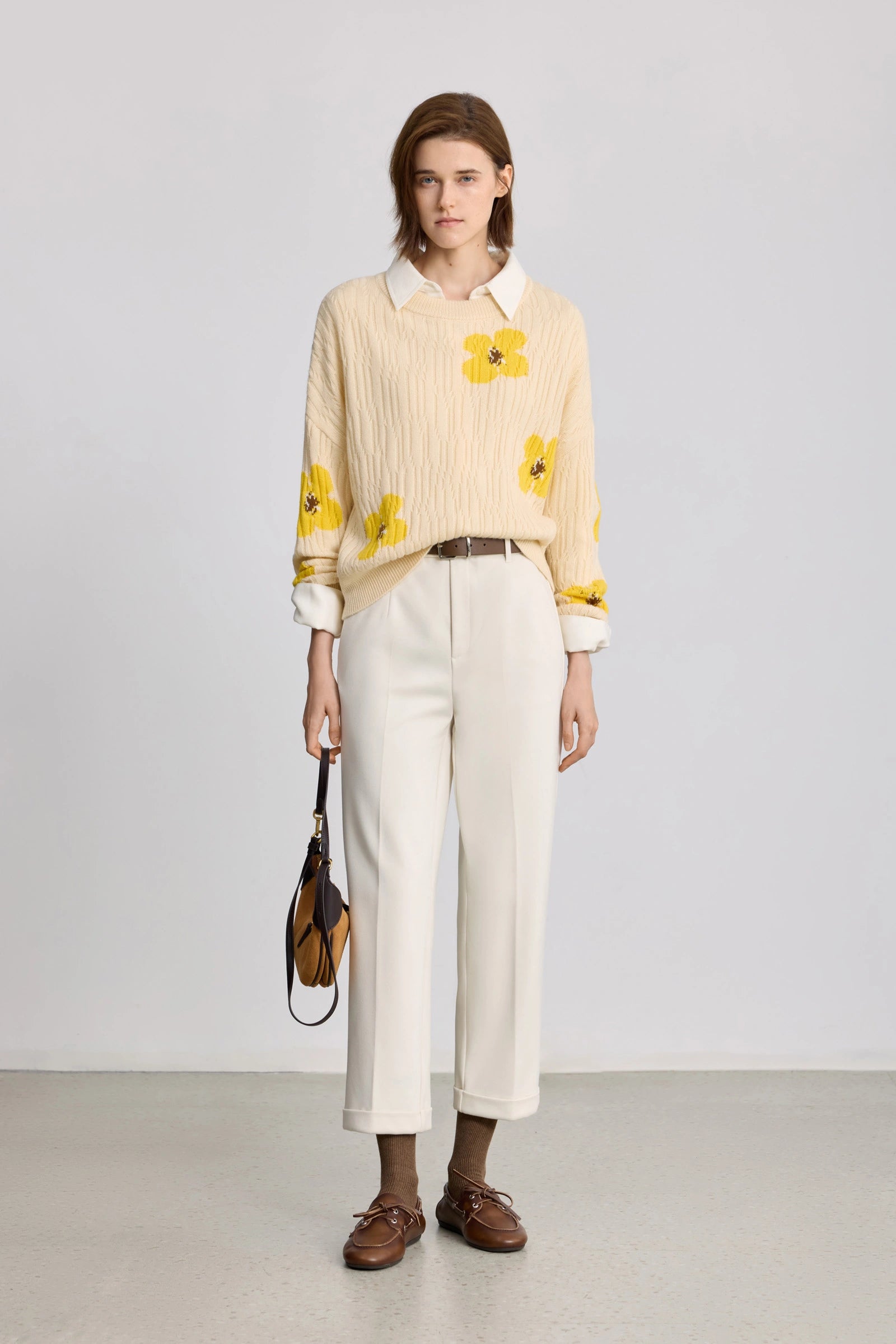 #color_Off White