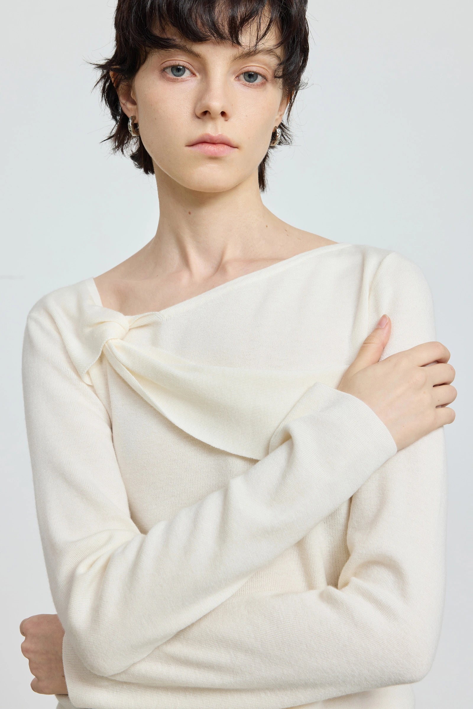 #color_Off White