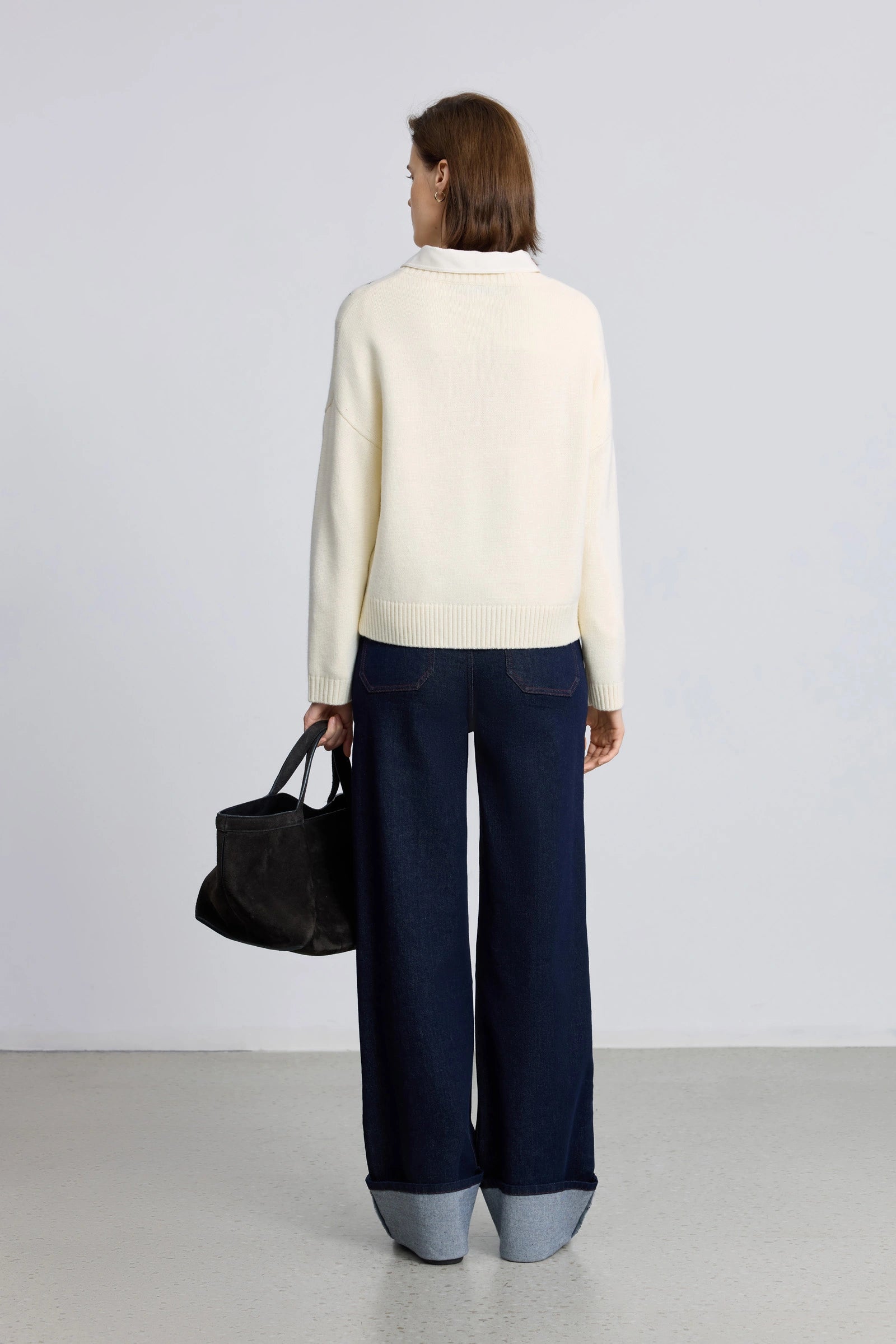 #color_Off White