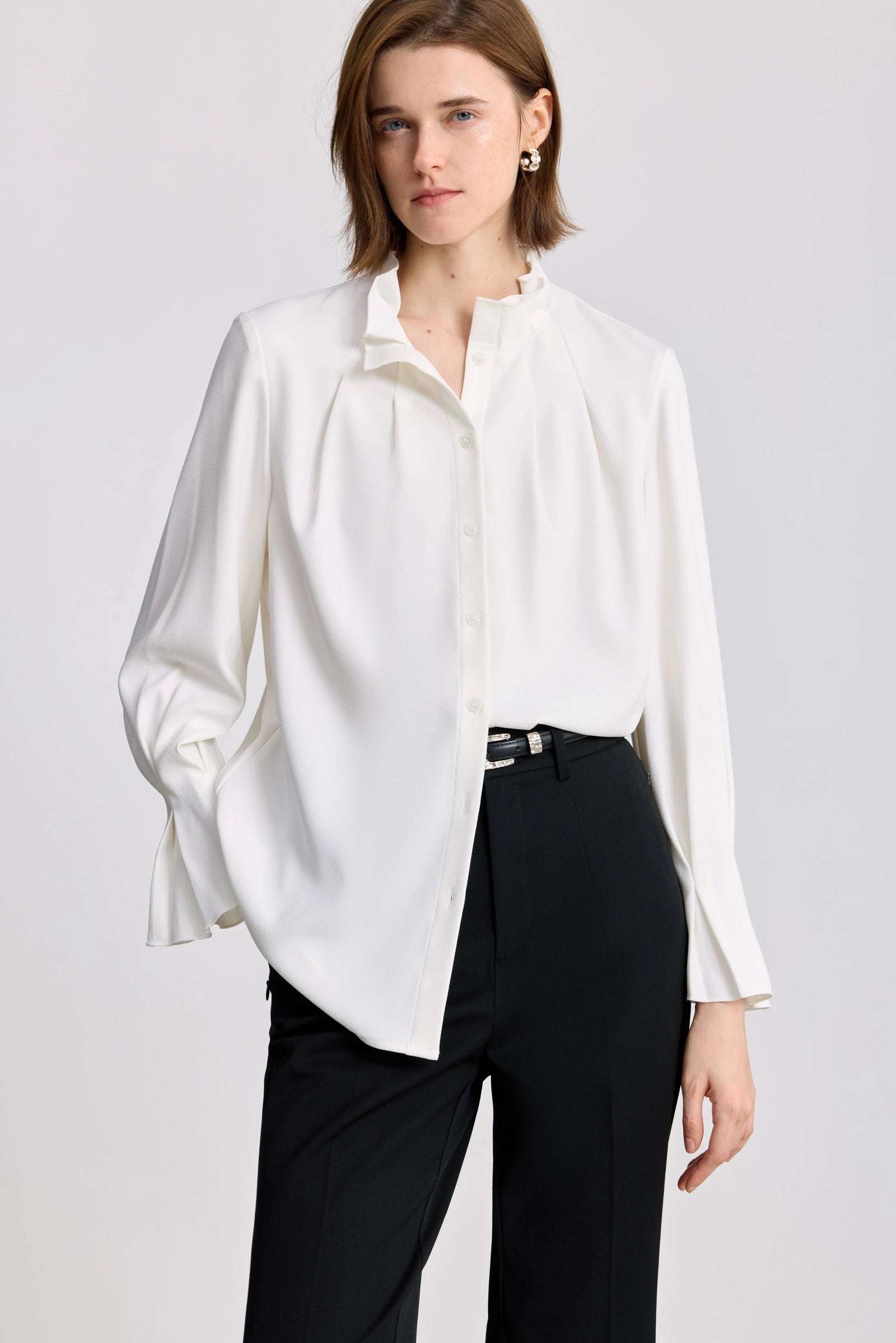 #color_Off White