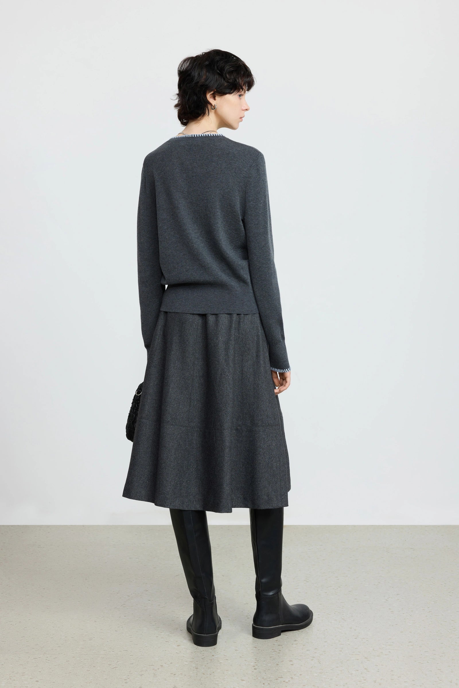 #color_Gray