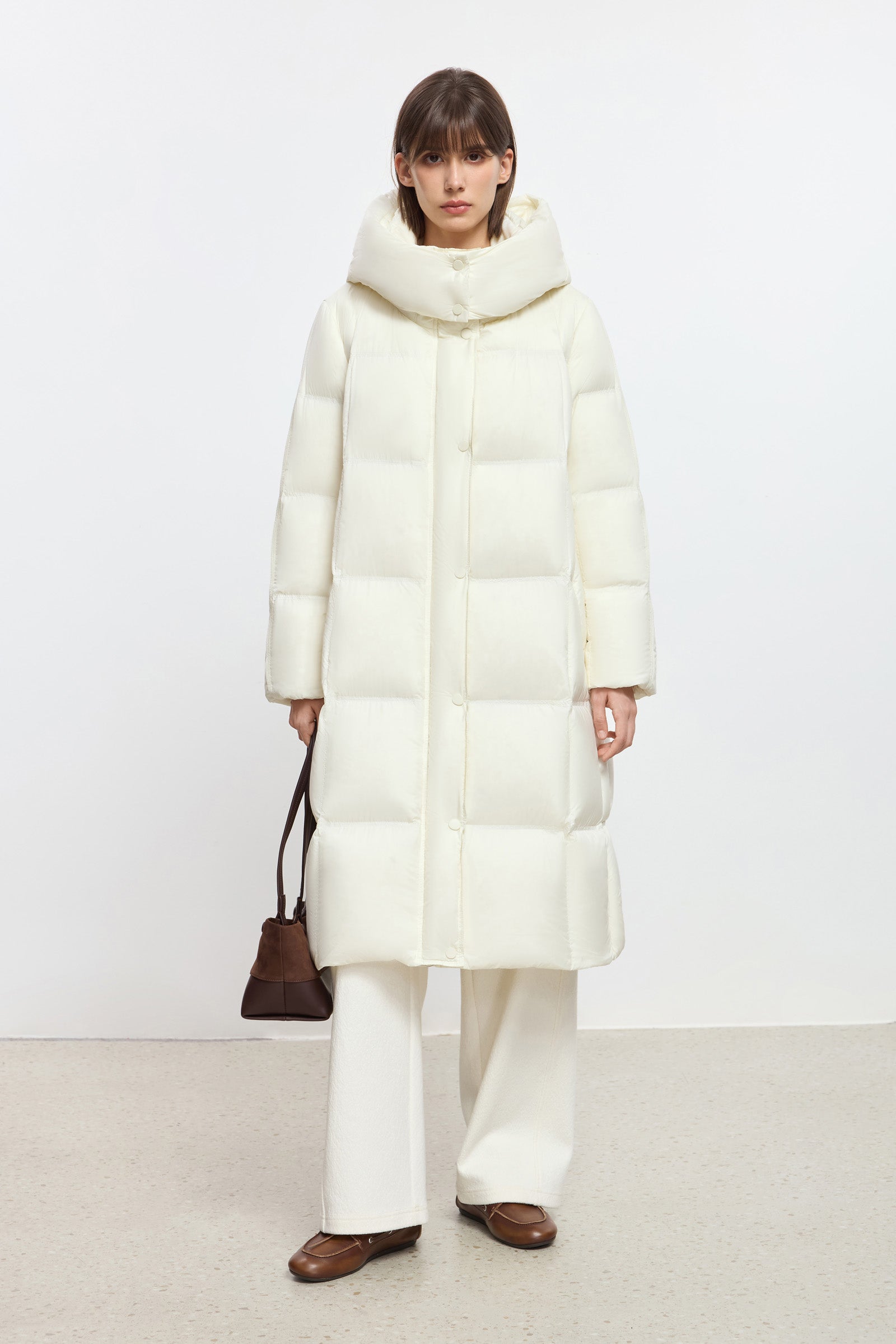 #color_Off White