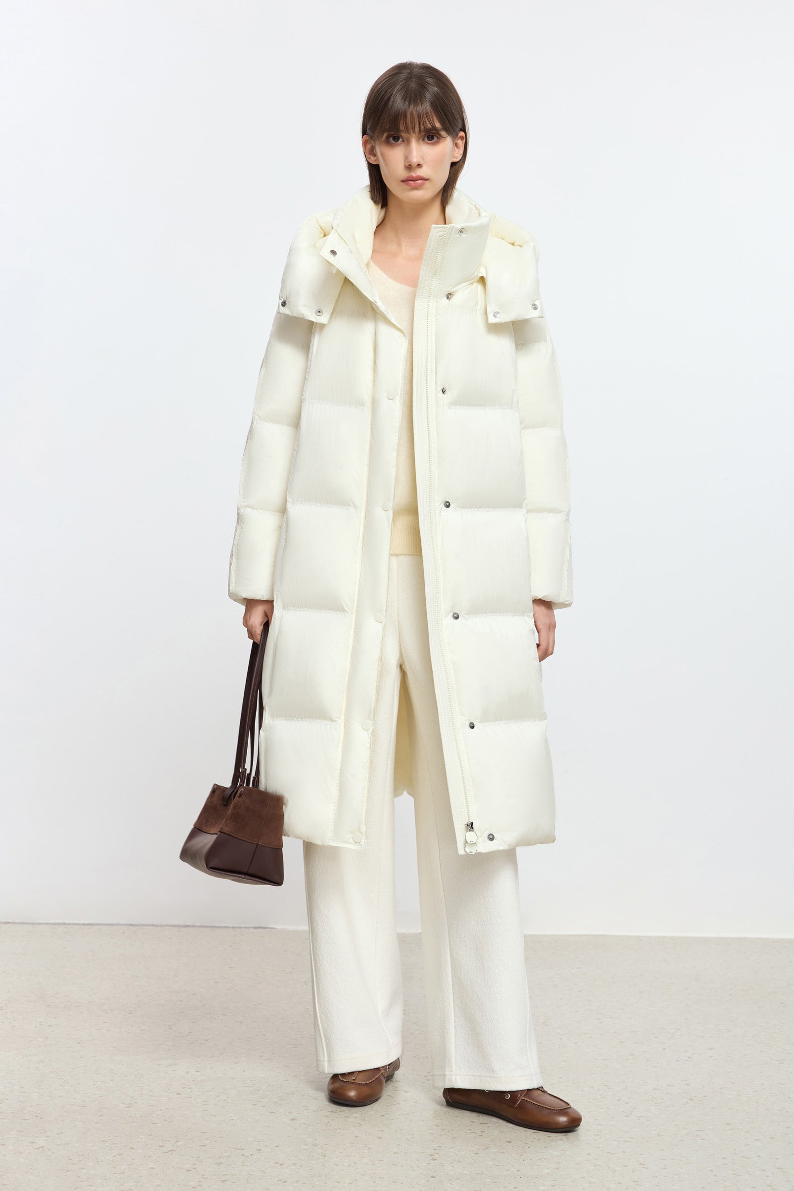 #color_Off White