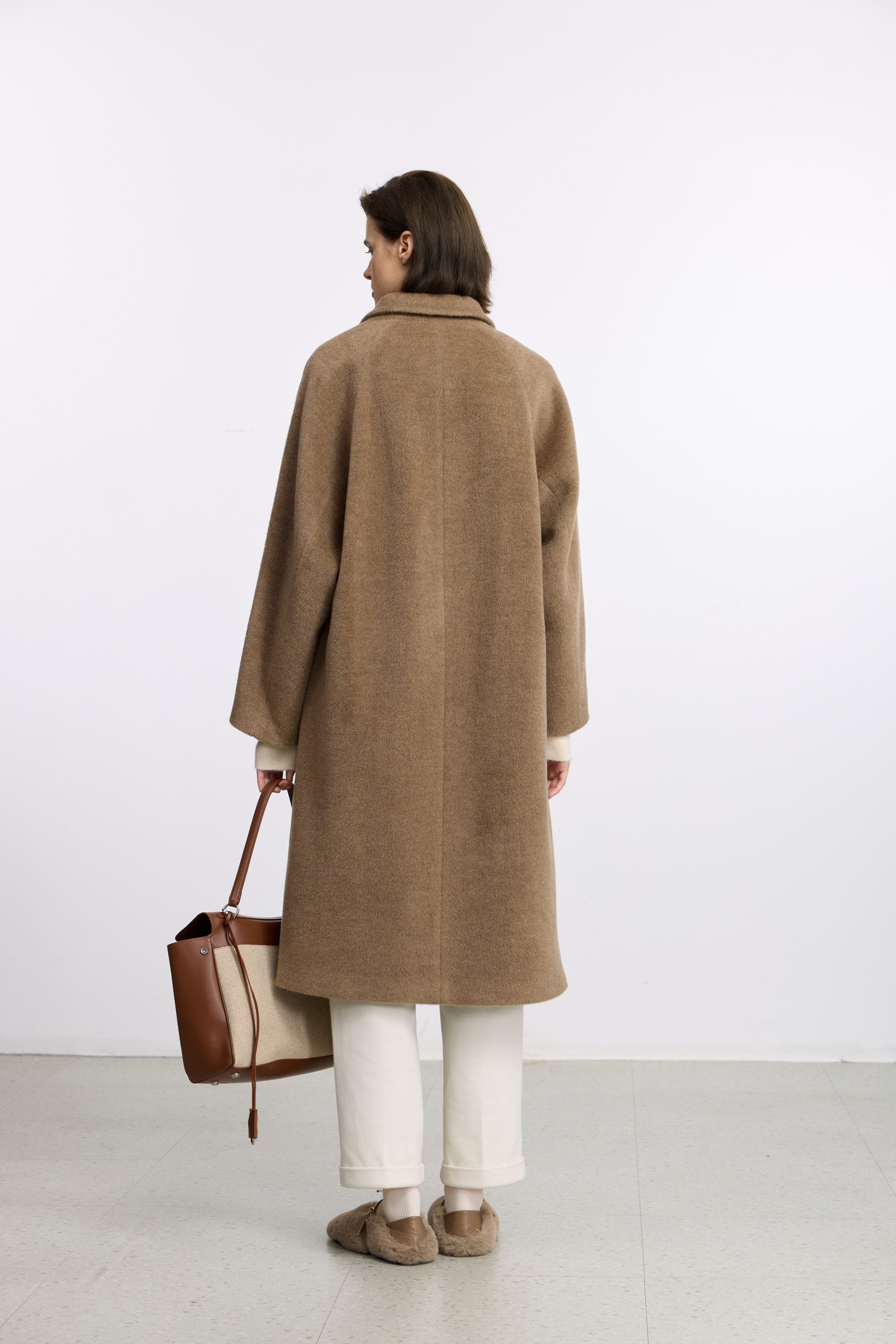 #color_Light Brown