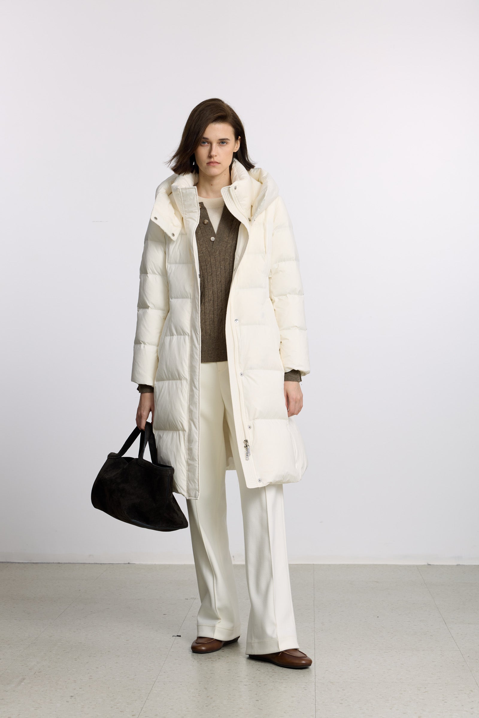 #color_Off White
