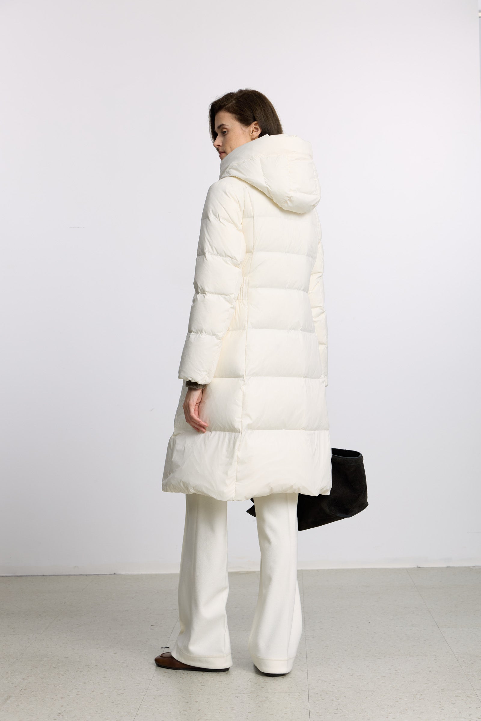 #color_Off White