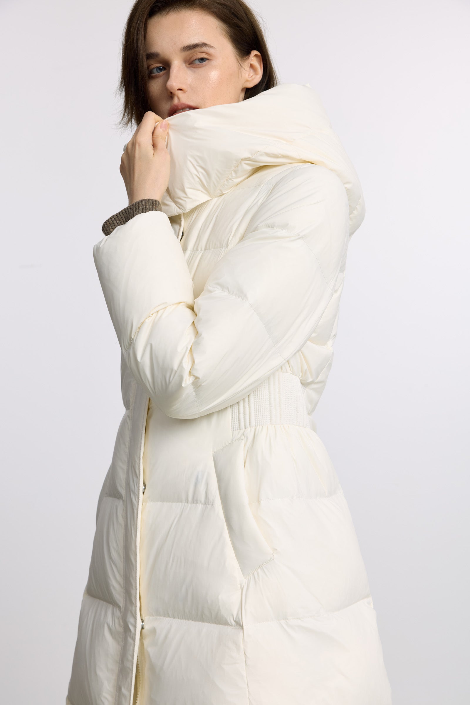 #color_Off White