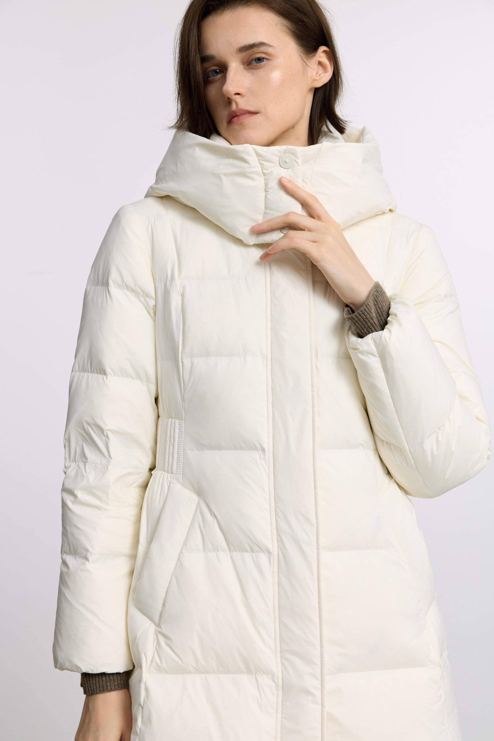 #color_Off White