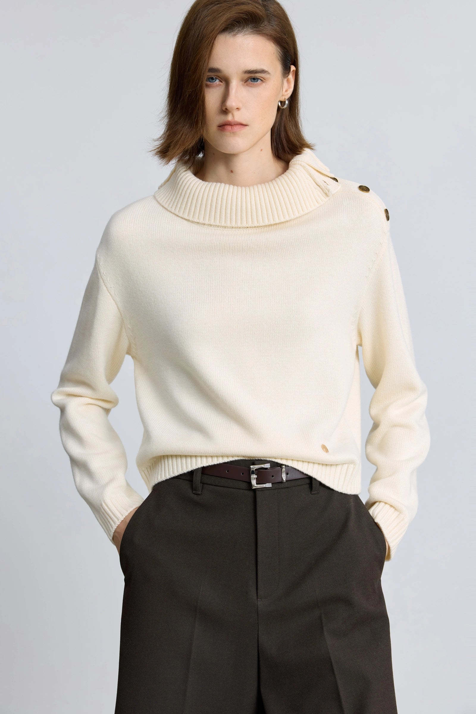 #color_Off White