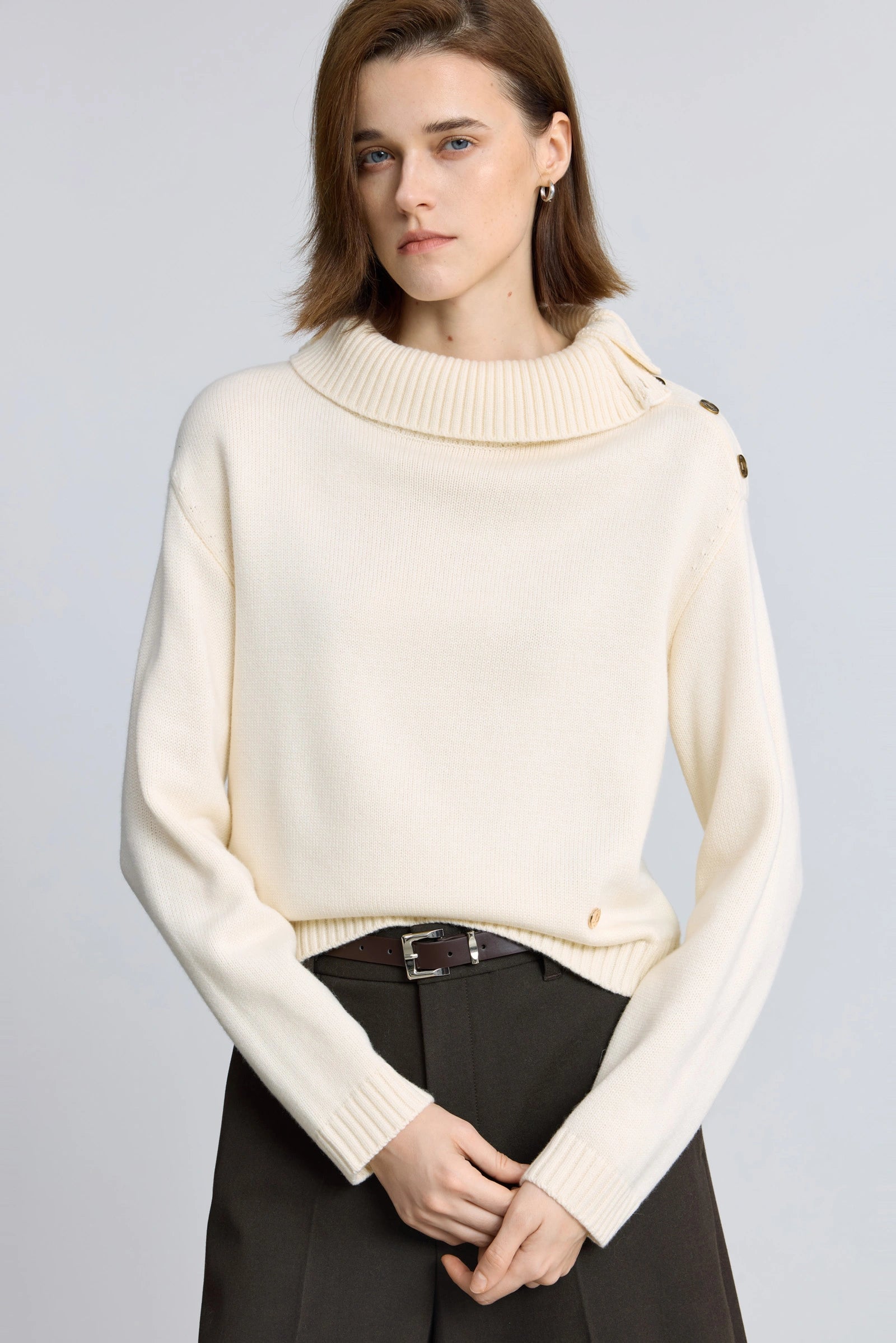 #color_Off White