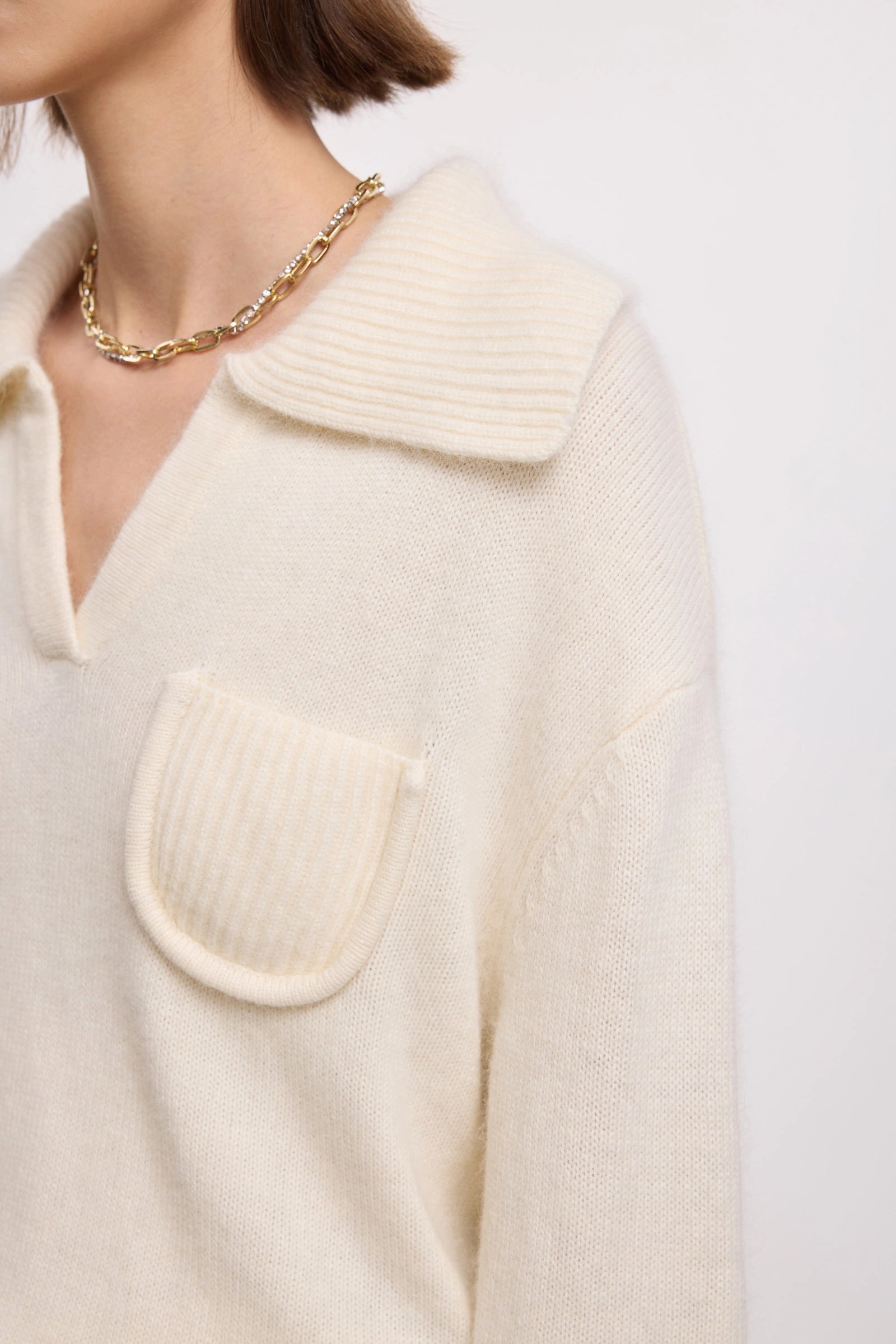 #color_Off White