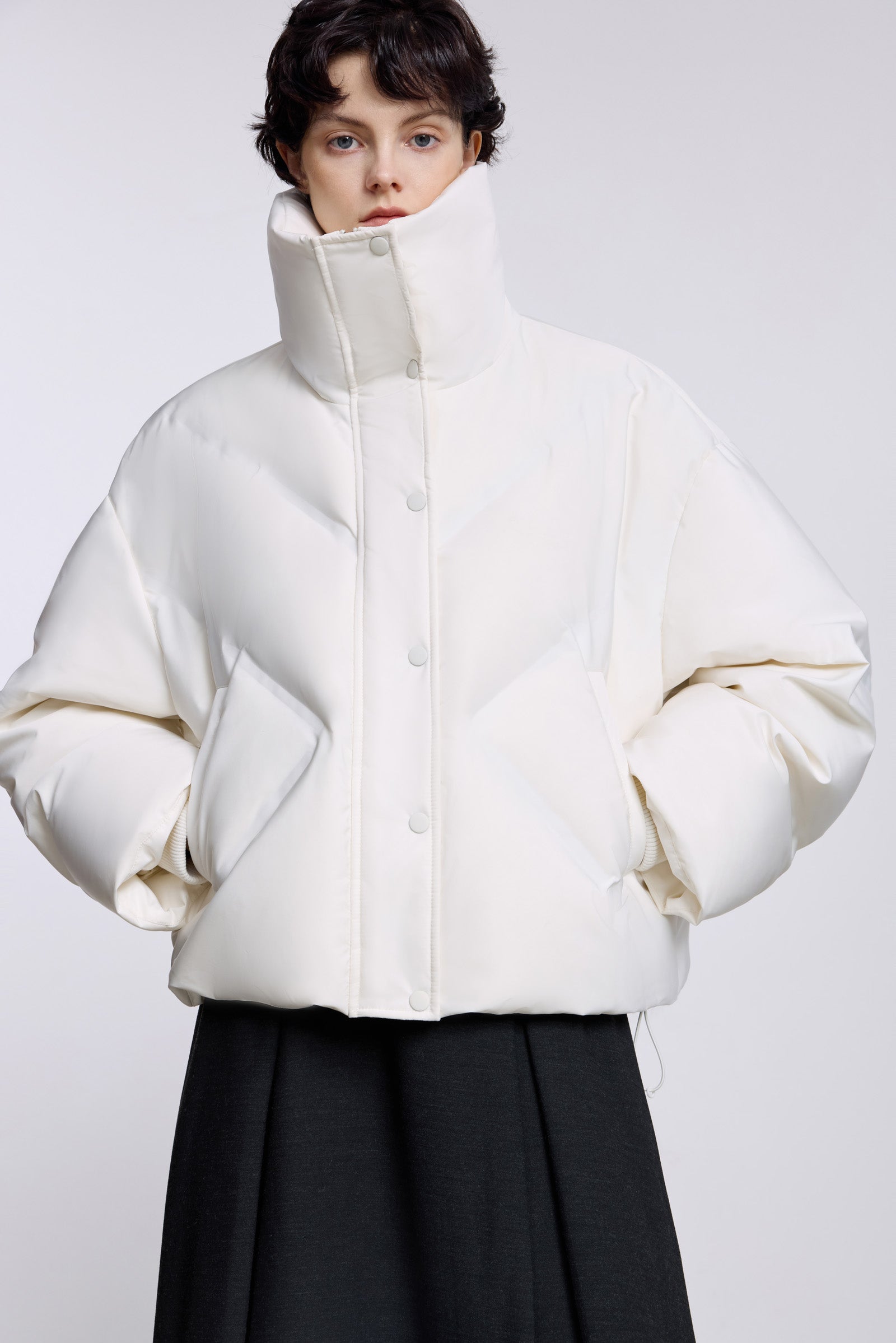 #color_Off White