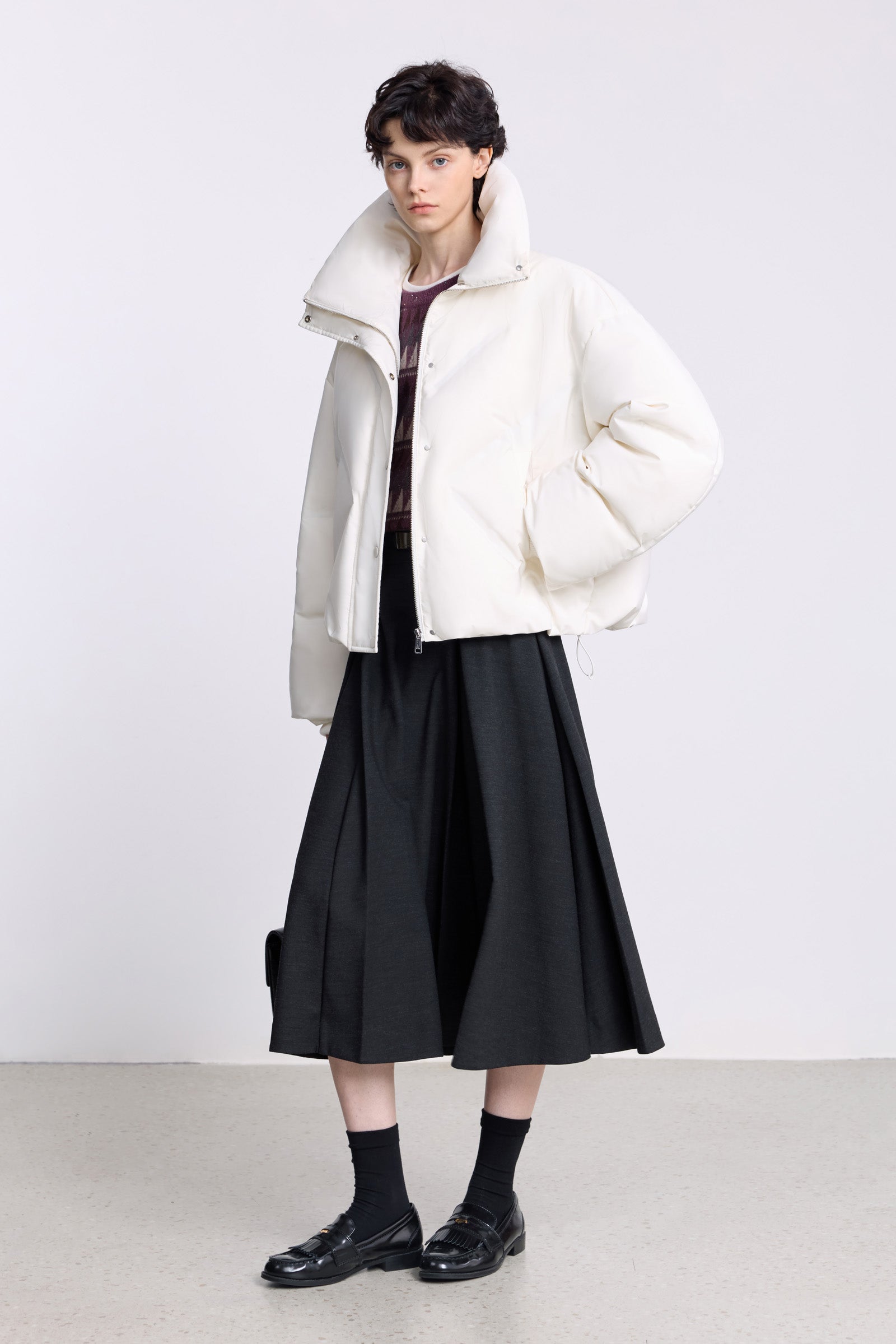 #color_Off White