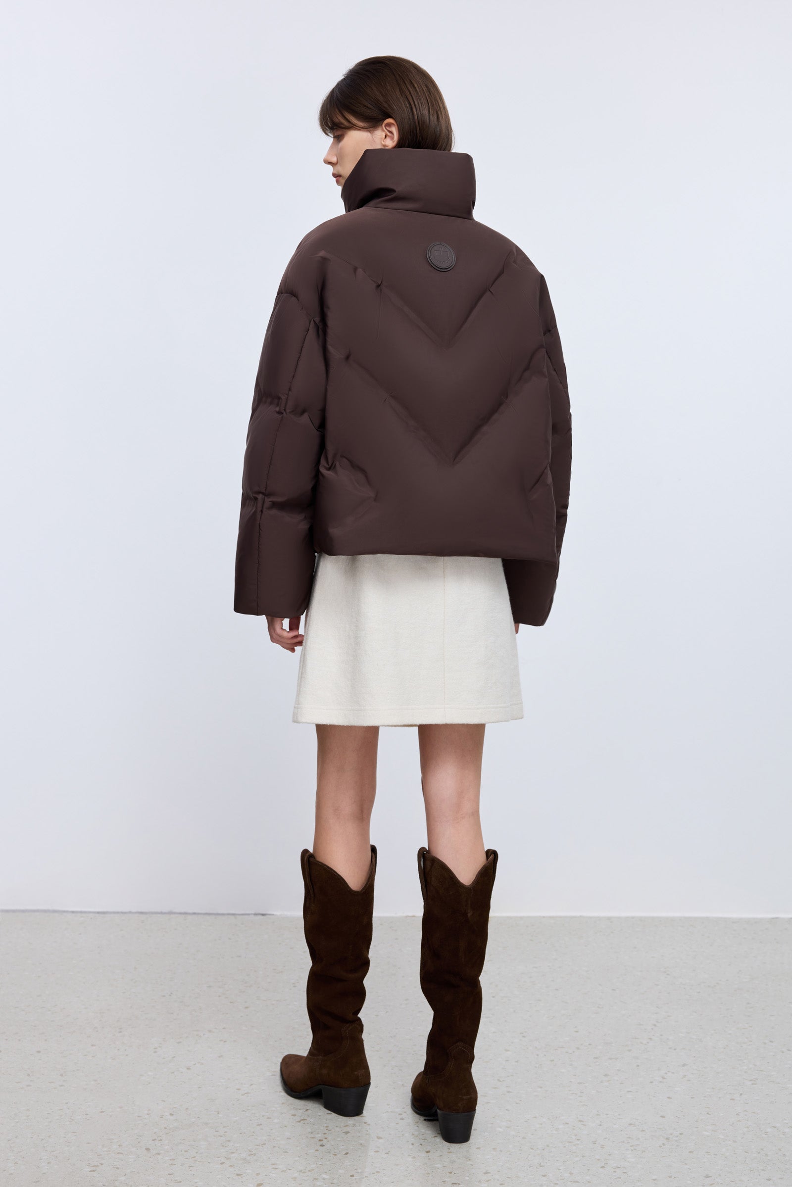 #color_Chestnut Brown