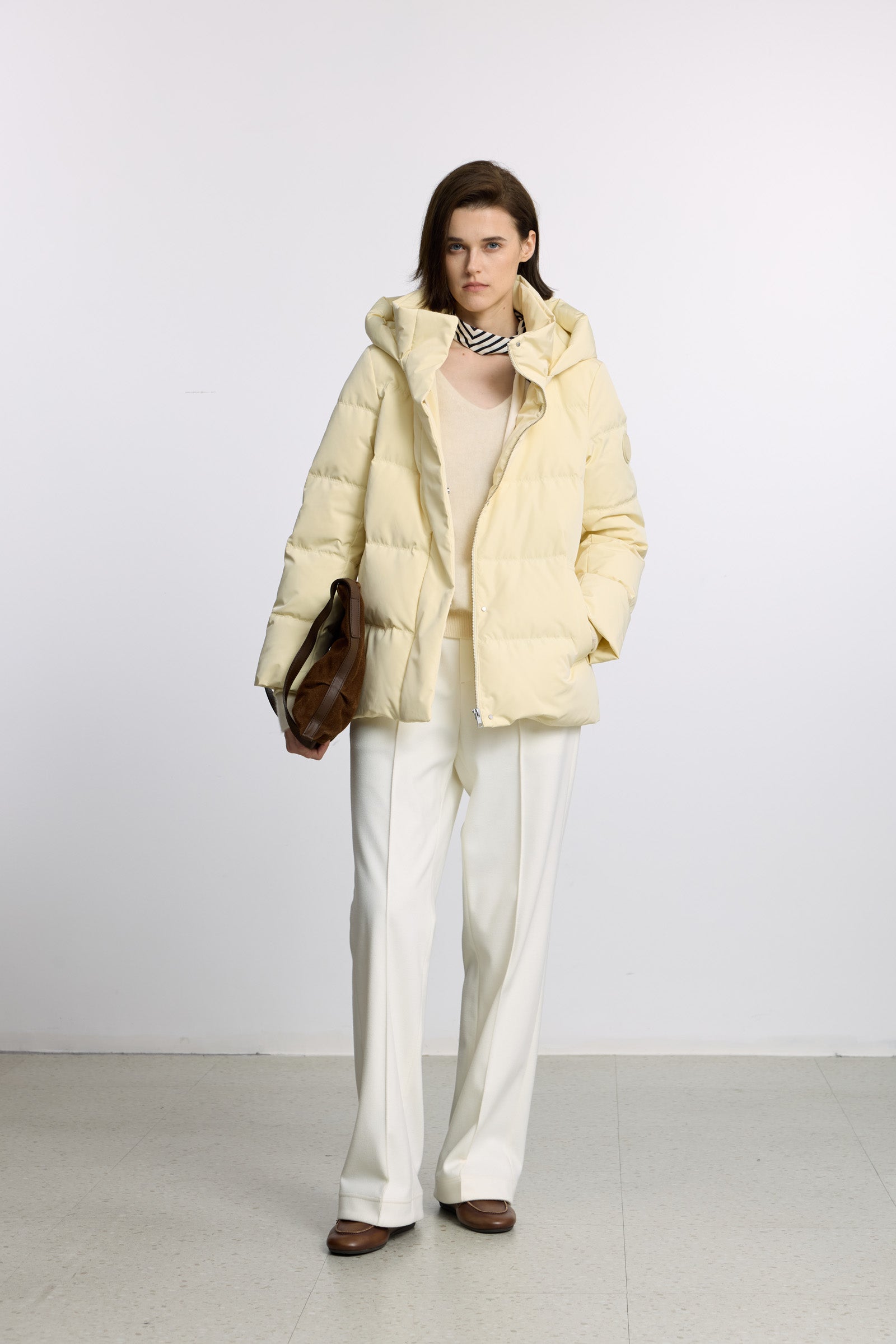 #color_Goose Yellow