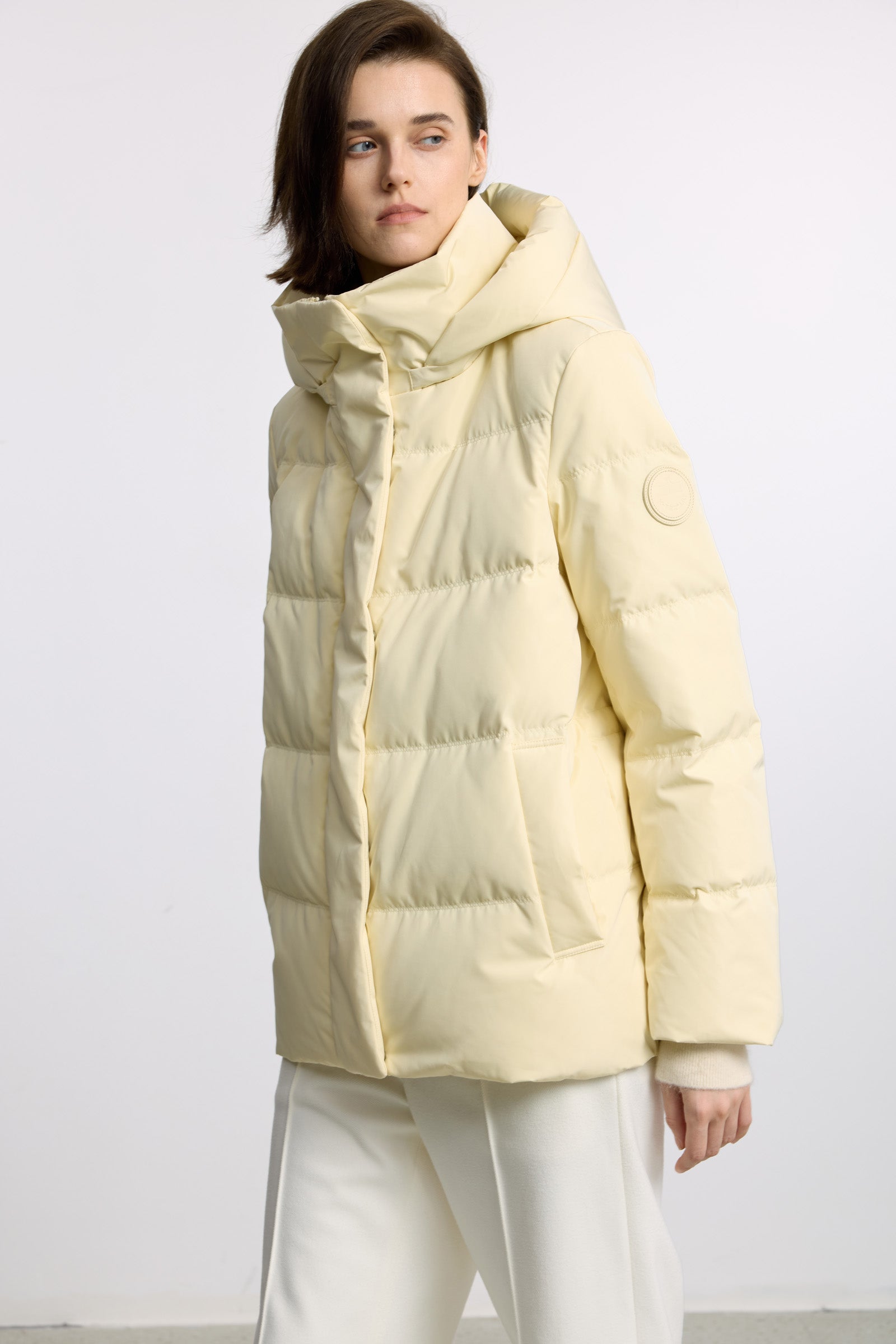 #color_Goose Yellow